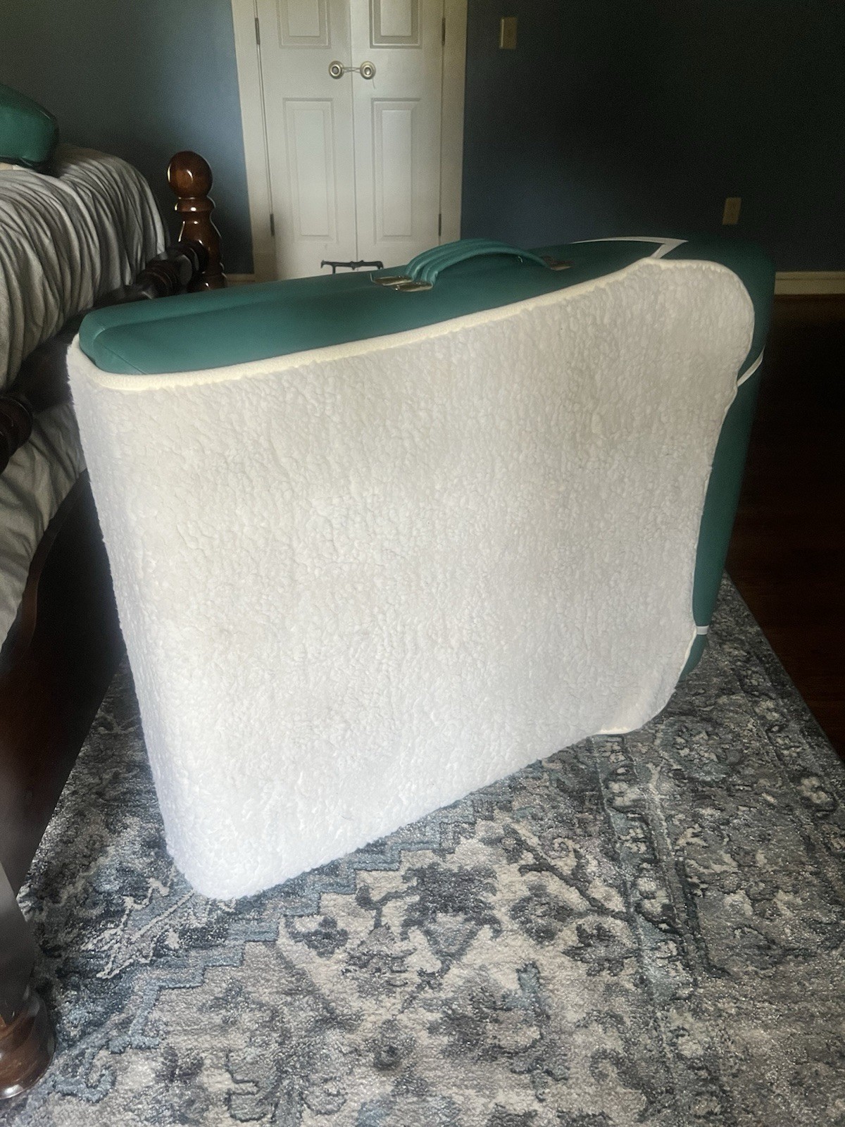 Oakworks Aurora Portable Massage Table Professional Massage Bed
