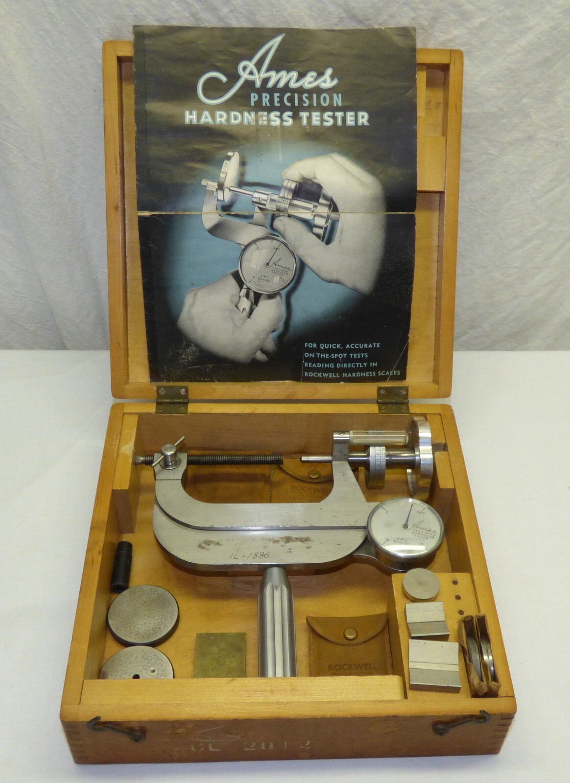Vintage Ames Precision Rockwell Scales Hardness Tester Model 4 w/ Accessories