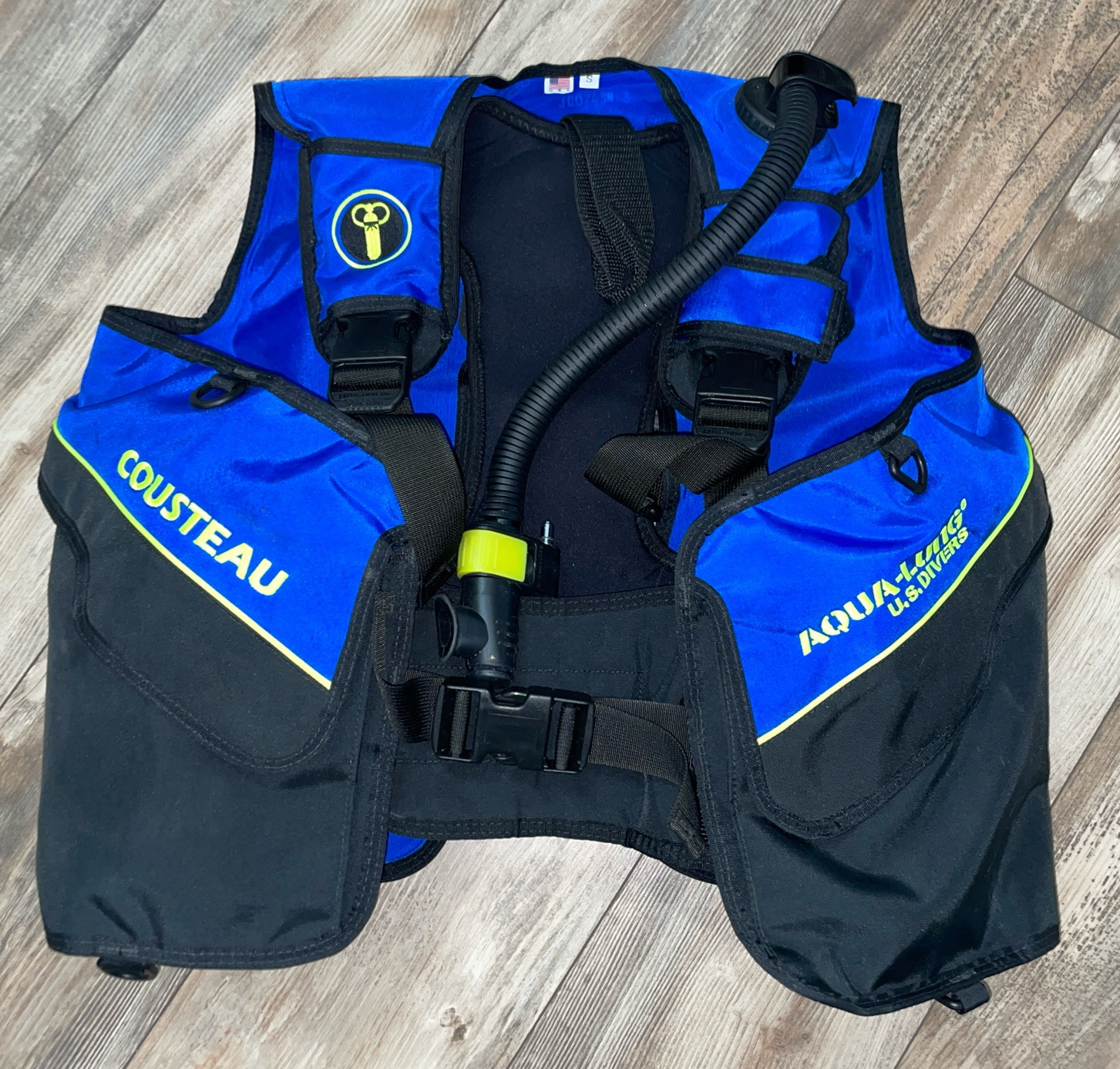 US Divers Aqua Lung Cousteau Scuba Diving Blue Vest Size Small