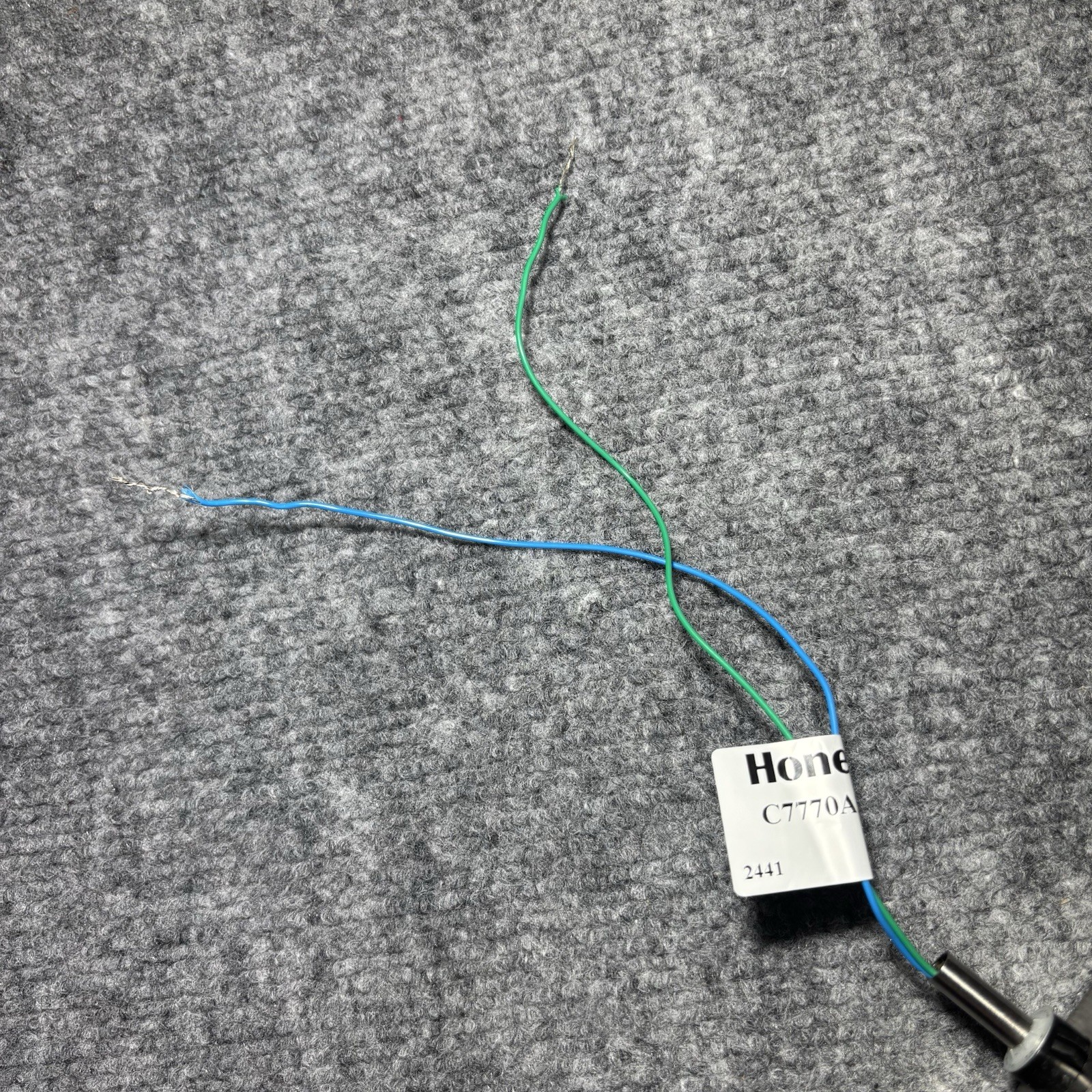 Honeywell C7770A1006 Return/Discharge sensor 6" Insertion Non Linearized 20K OHM