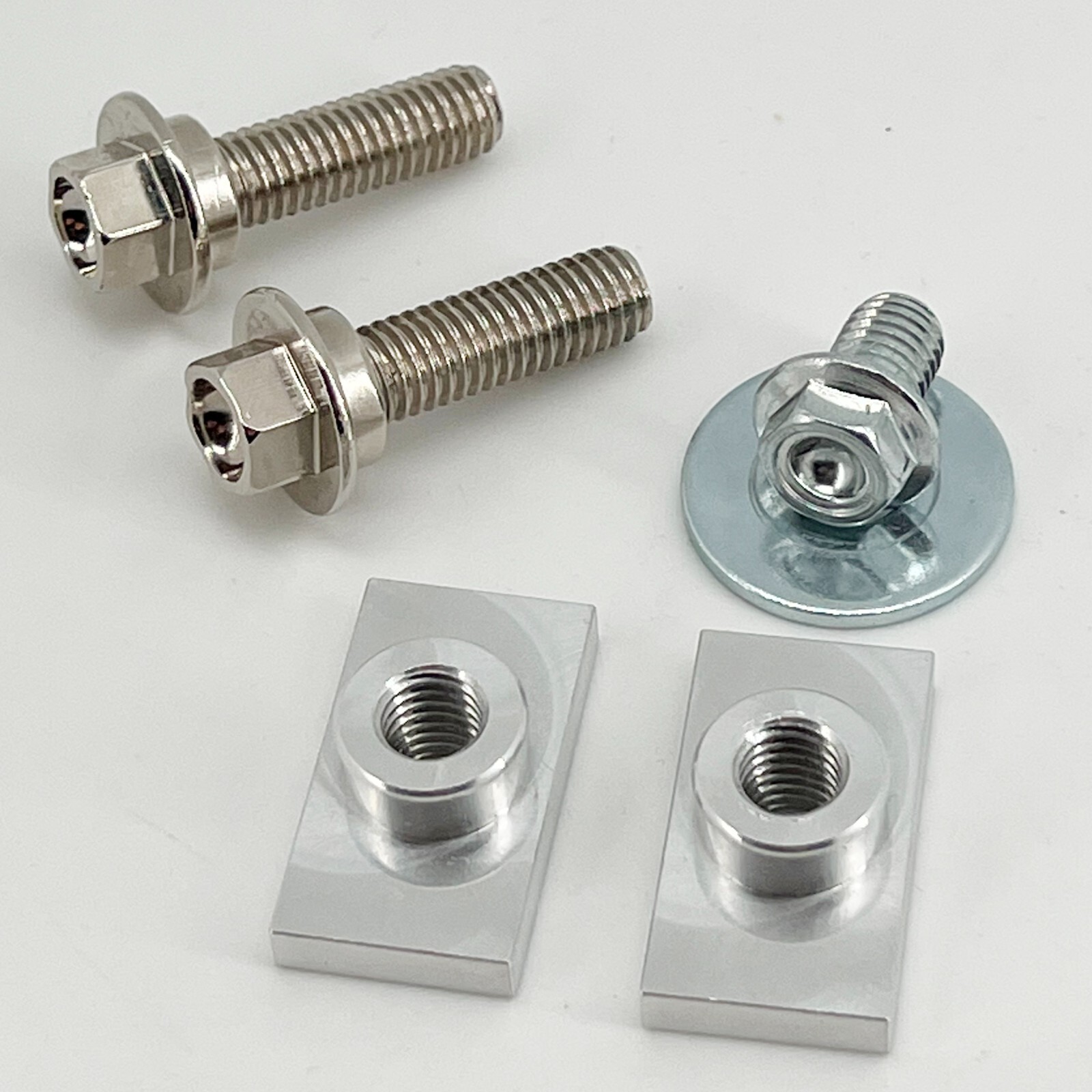 Kawasaki KX250 KX450 Seat Bolt Press-In Perma Nut Hardware KXF 250 450 R. Fender