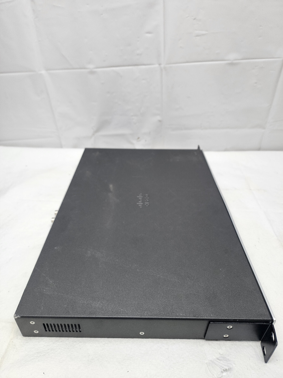 CISCO TTC6-12 TELEPRESENCE SX80 CODEC P/N 68-100226-01 SYSTEM