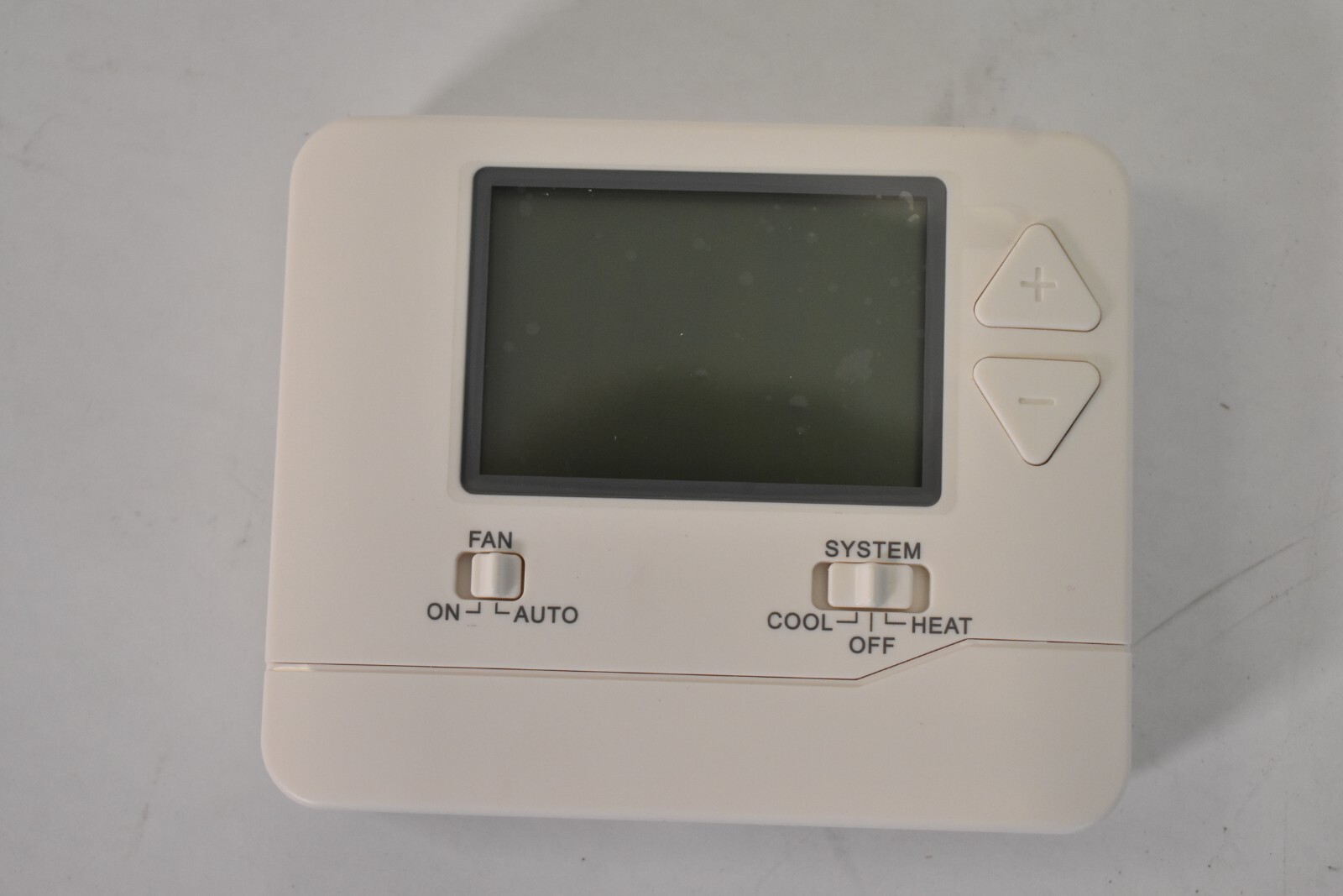Electeck Digital Thermostat w Large LCD Display Non Programmable 1 Heat/Cool