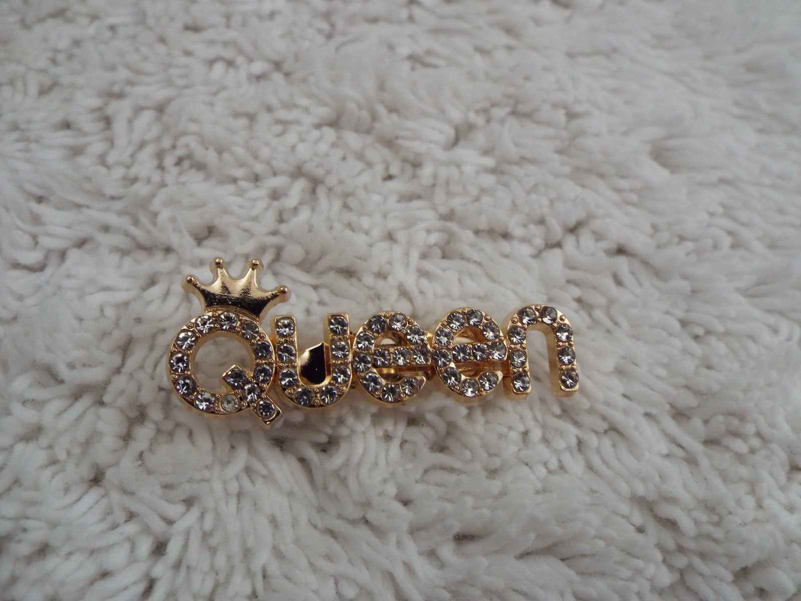Rhinestone Queen Pin (C57)