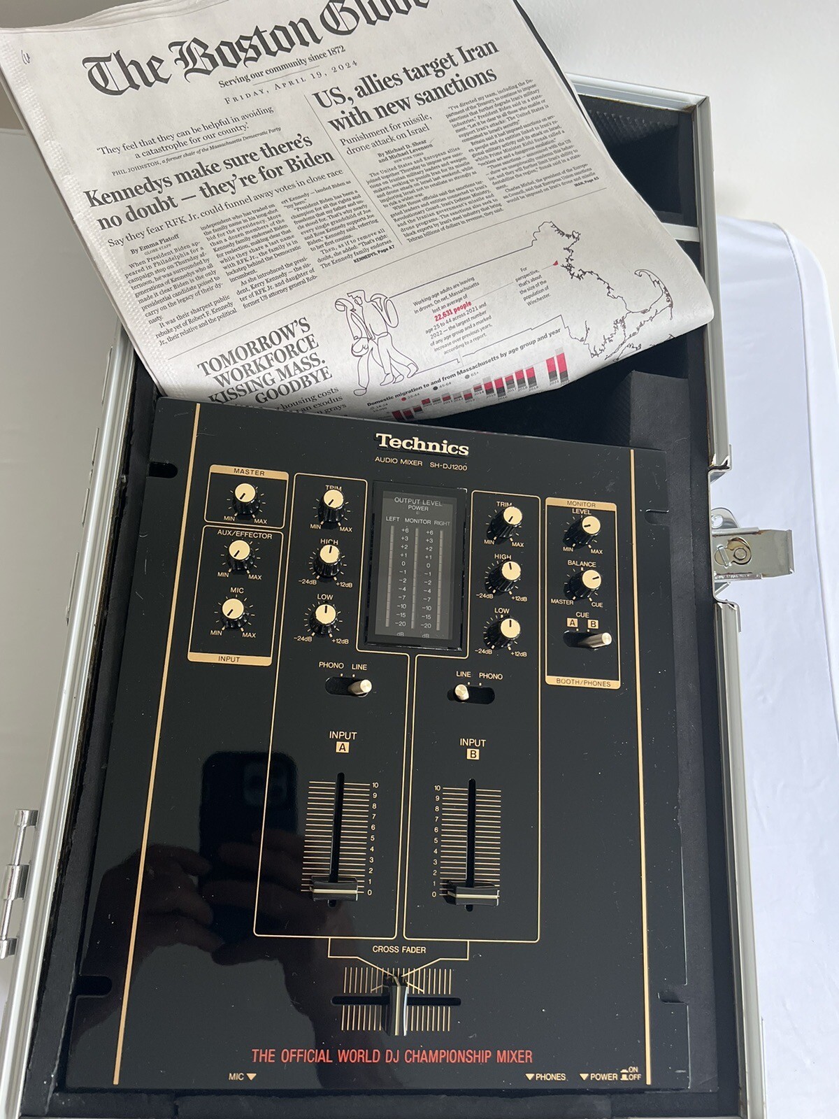 Technics SH-DJ1200 DJ Mixer