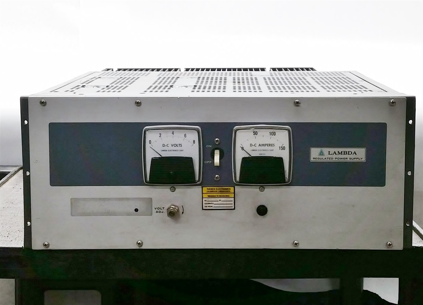 LAMBDA TDK REGULATED LB-SERIES DC 4U RACKMOUNT POWER SUPPLY 0-8VDC 0-150A