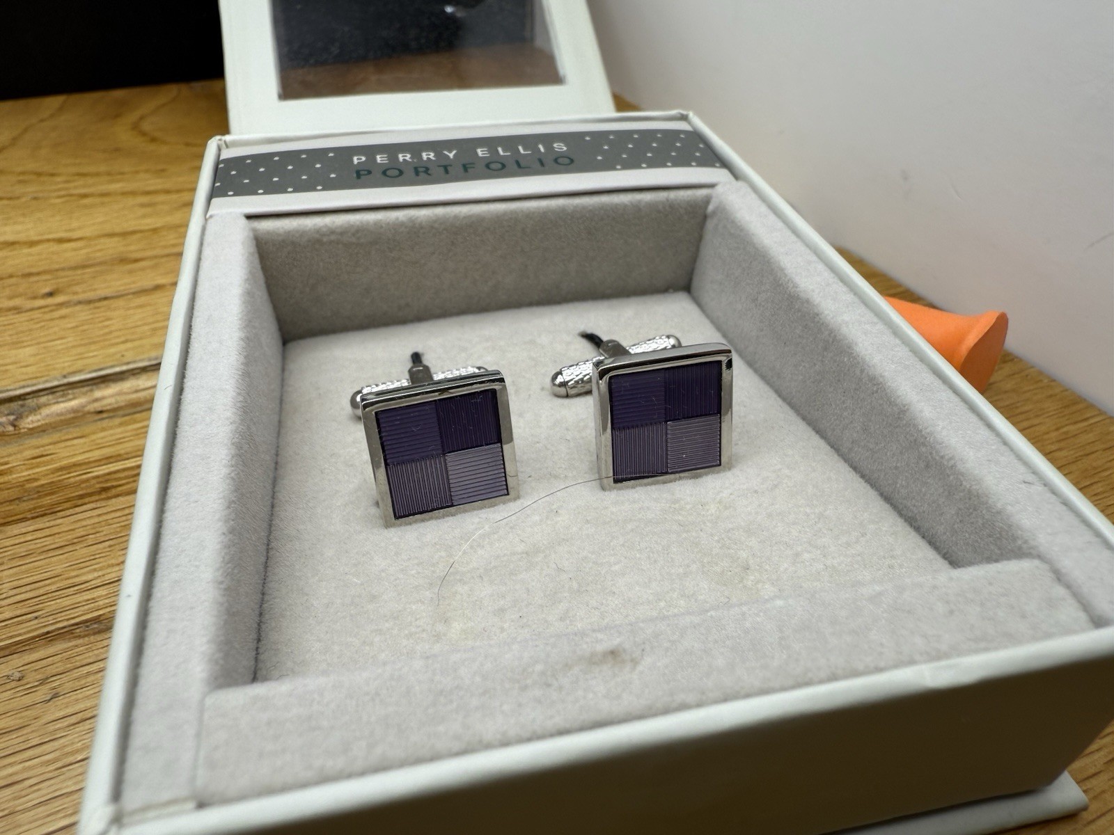 Perry Ellis Portfolio Cufflink Set Silver Purple Squares