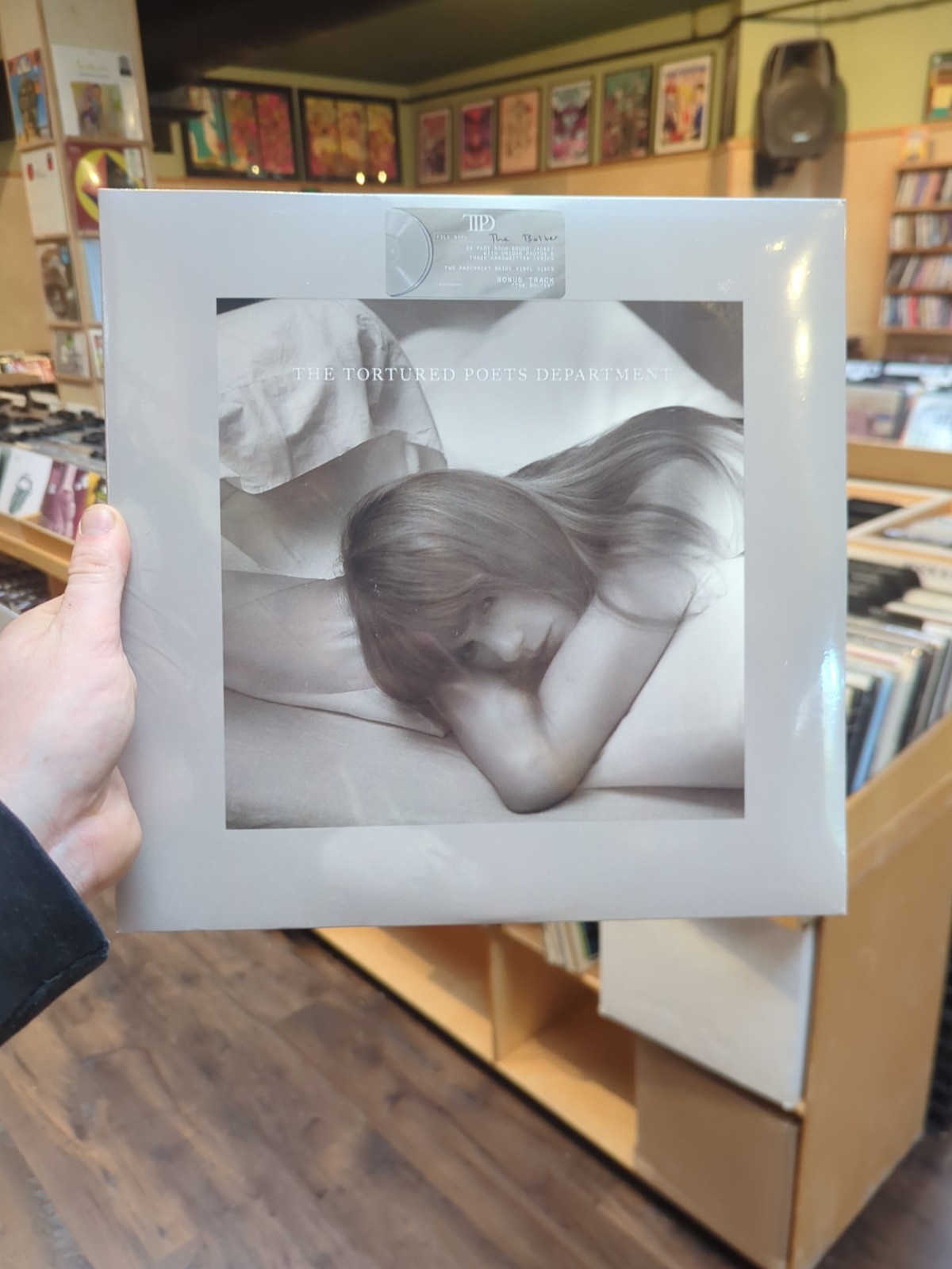 Taylor Swift - The Tortured Poets Department (Beige Vinyl) [2LP] The Bolter