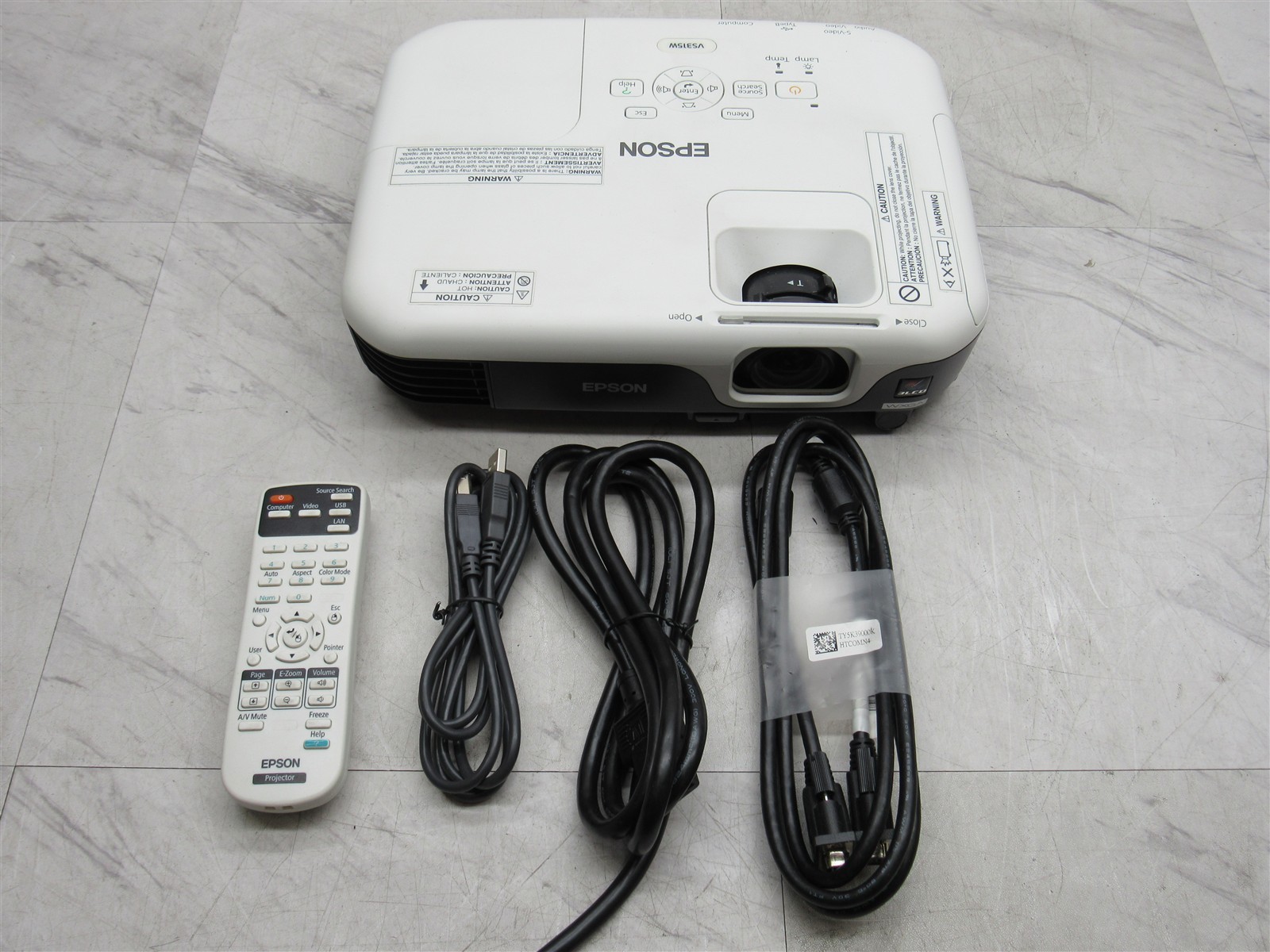 Epson VS315W WXGA 3LCD Projector VGA 2600 LUMENS With Remote 479 Lamp Hours