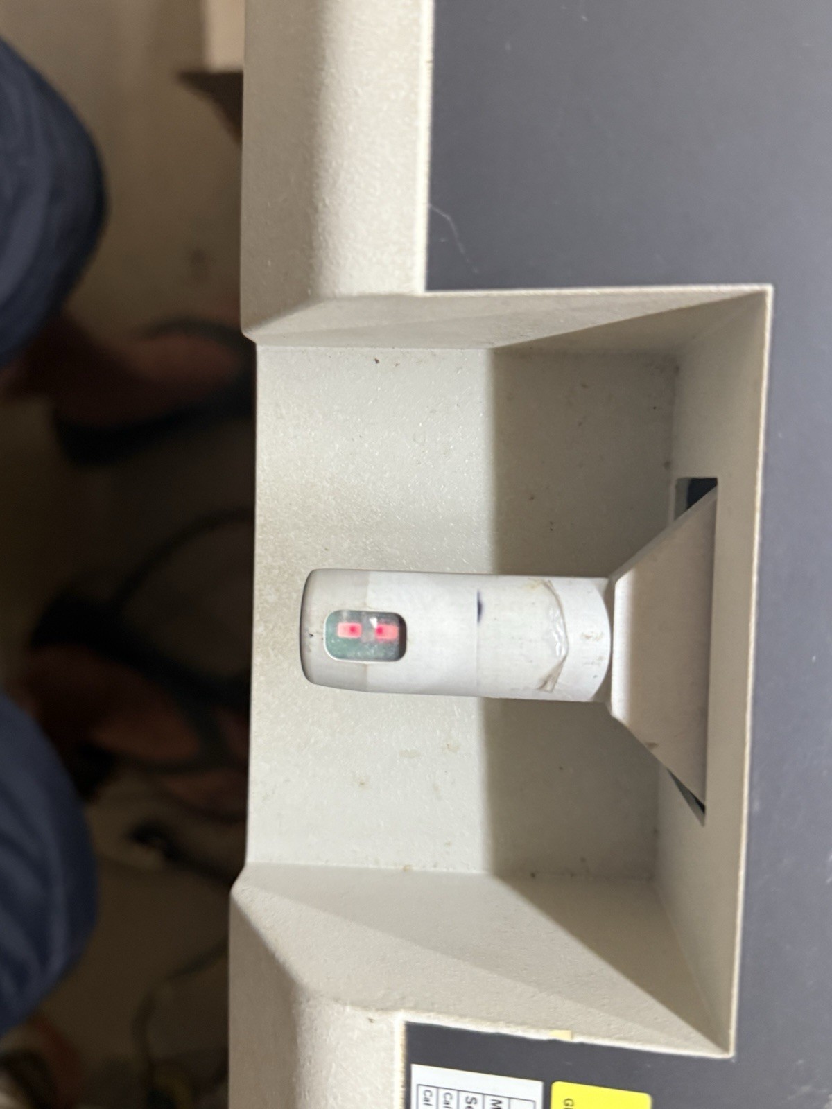 Fluke Index 2 SpO₂ Simulator – Powers On, Untested with Oximeter