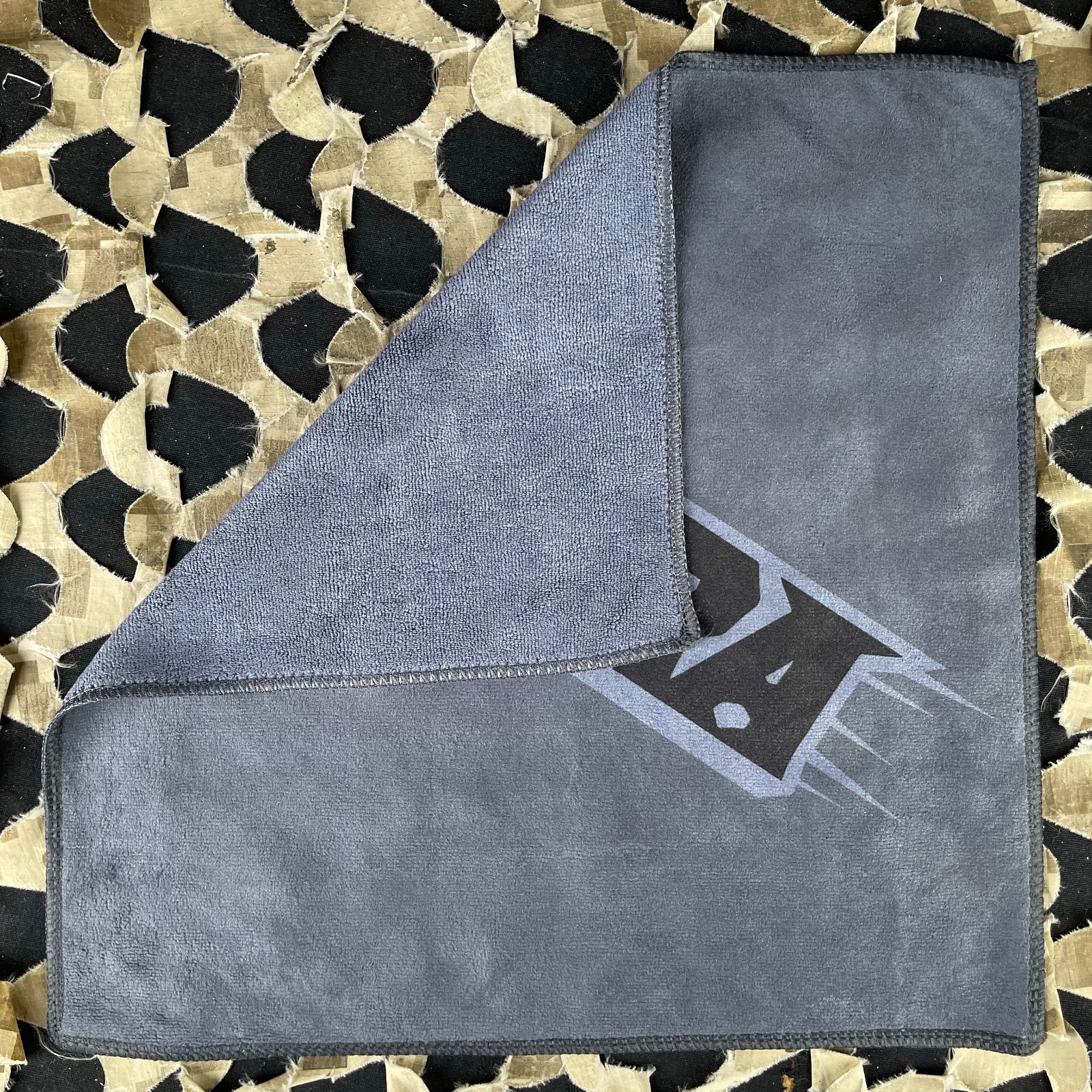 NEW Hydra Pit Micro Goggle Cloth (12" x 12") - Jazz