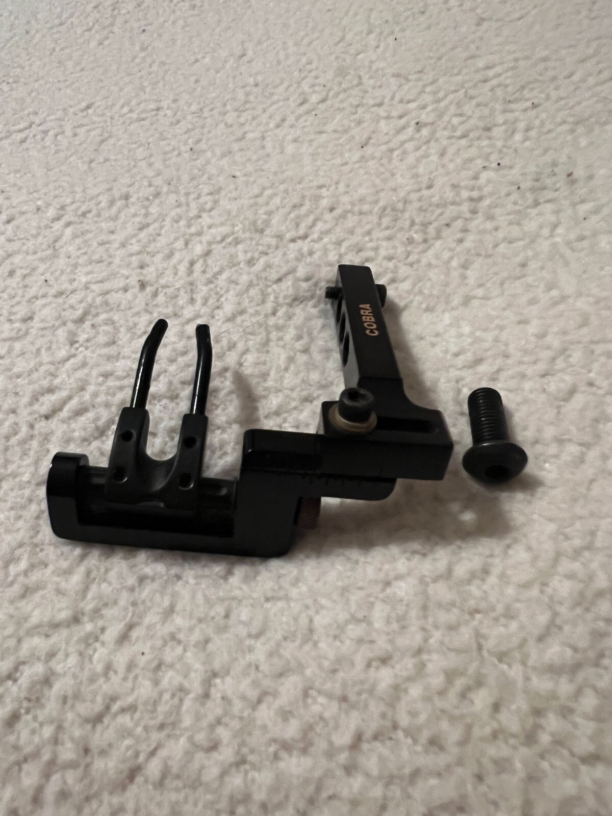 Cobra Dual Prong Archery Rest