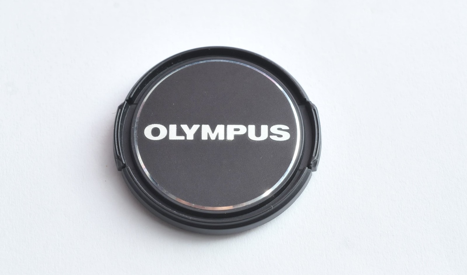Olympus 37mm Front Lens Cap LC-37B Silver Ring