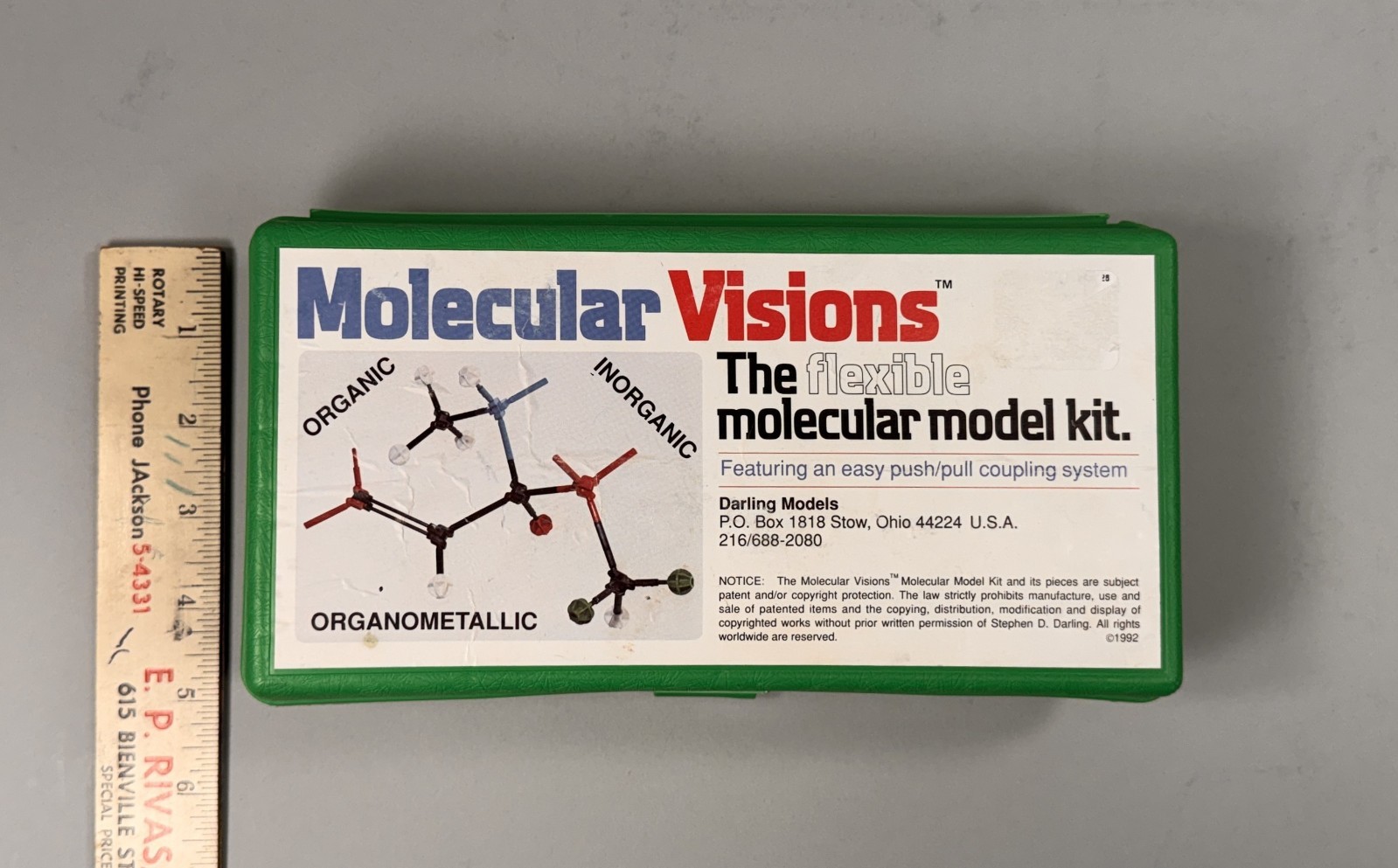 1995–96 Darling Models MOLECULAR VISIONS flexible molecular chemistry kit