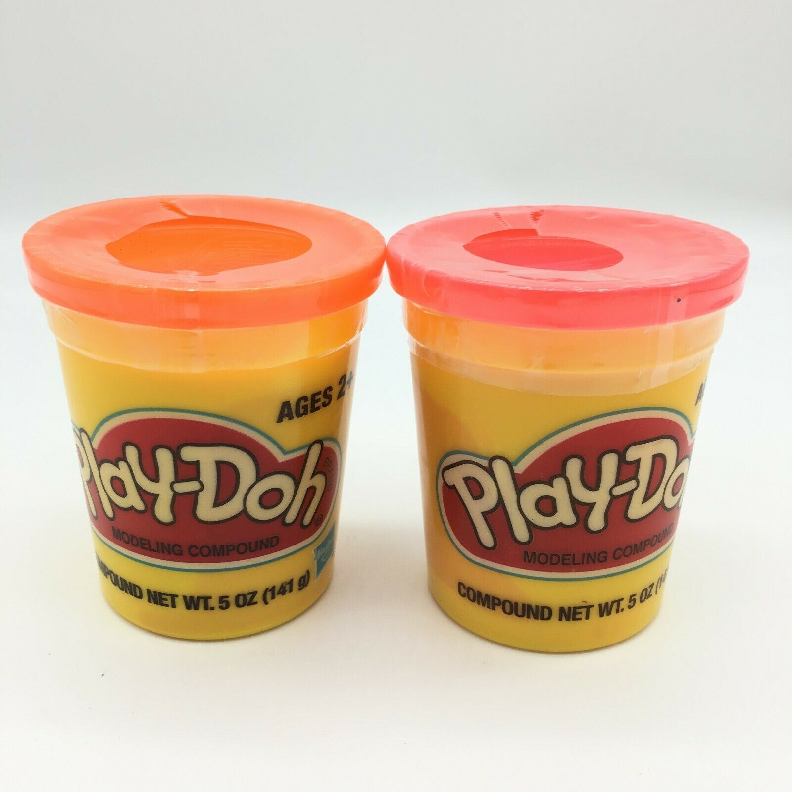Play-Doh Color Modeling Clay 0.5 oz Colors Red and Orange Lot of 2 NEW