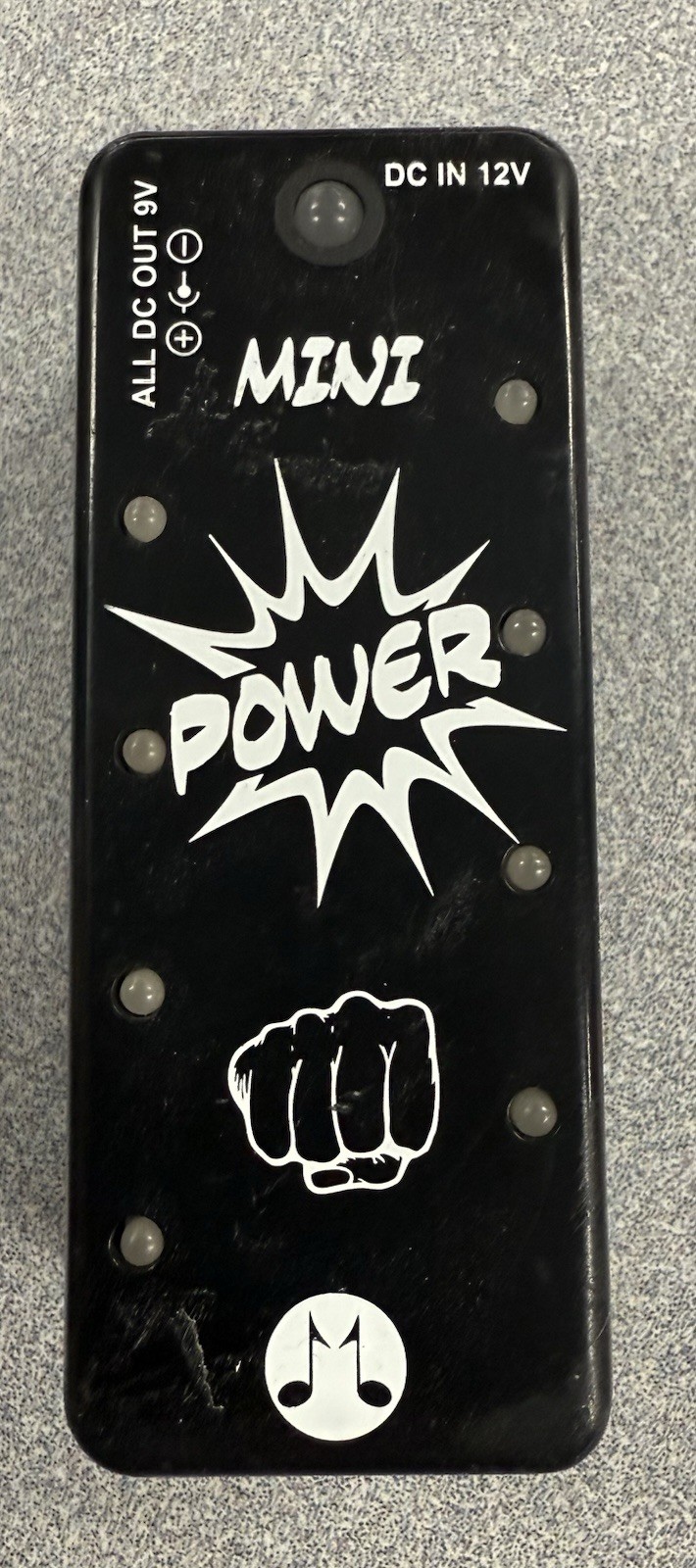 Mini Power DC 9v Pedal Power Supply 8-Out No Cables