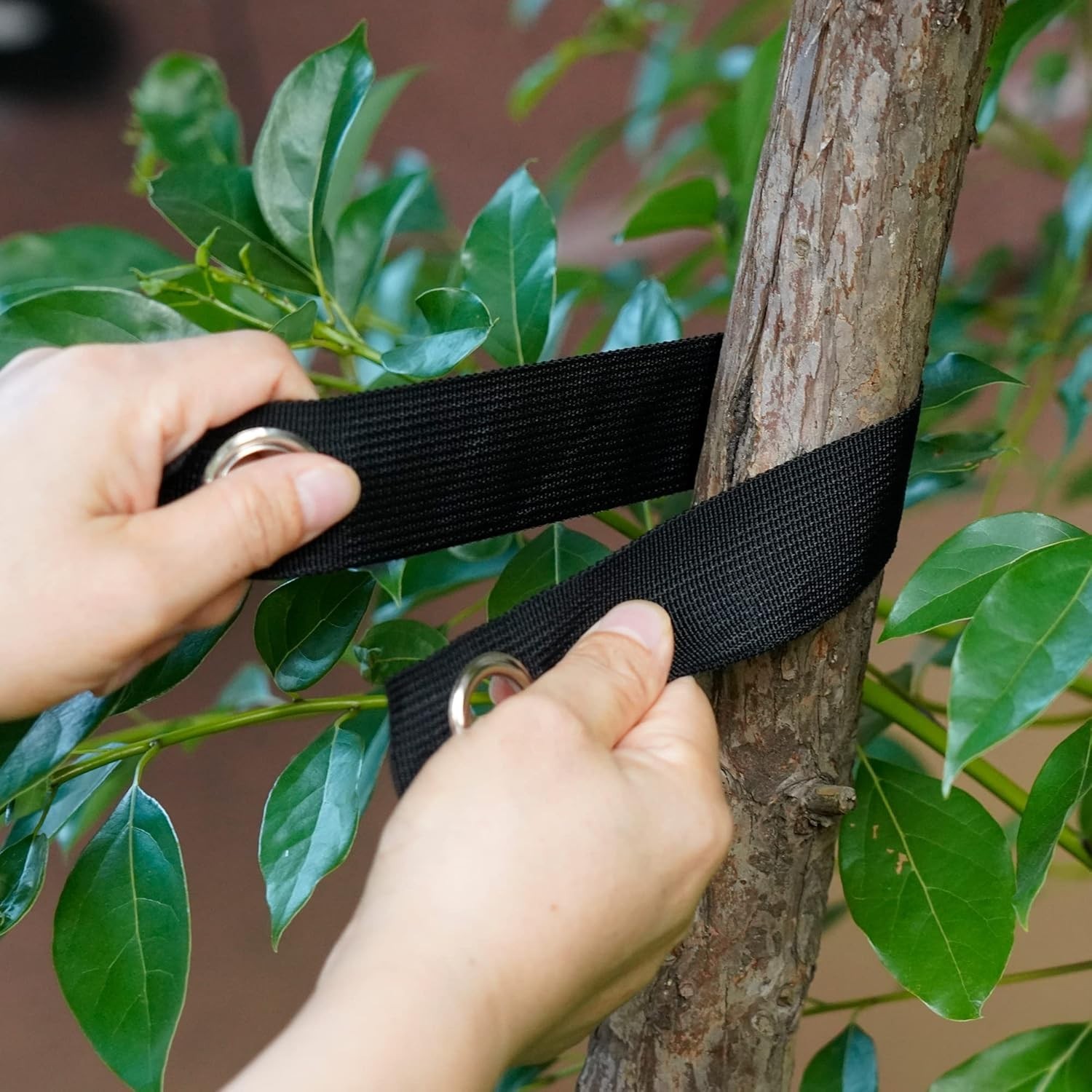 16-Inch Nylon Tree Straps - Weather-Resistant Stake Support for Young Saplings