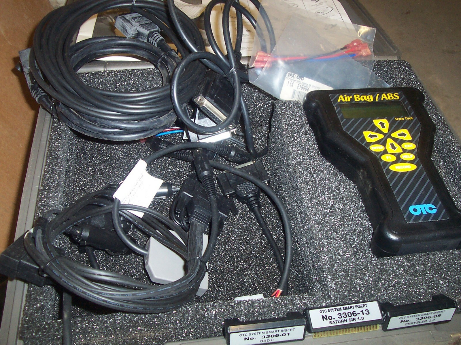 OTC AIR BAG /ABS SCAN TOOL NON-OBD and OBD-2 With Case