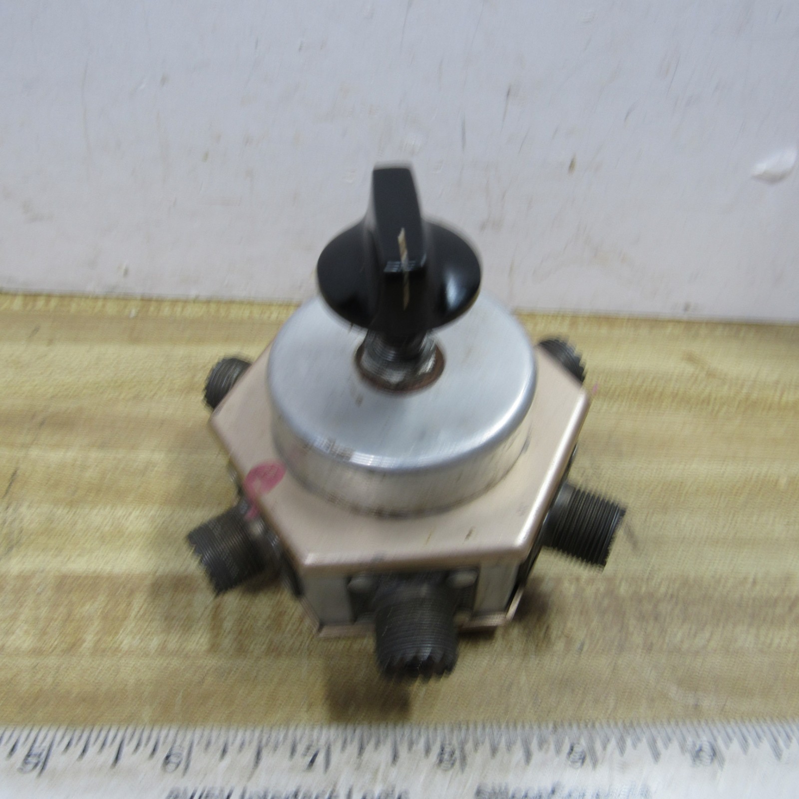 COAX SWITCH 5 Position UHF Connector B&W 550-A HAM RADIO A