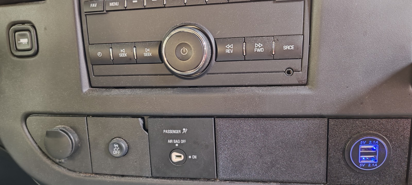 08-25 Chevrolet Express GMC Savana van dash blank insert for OnStar panel