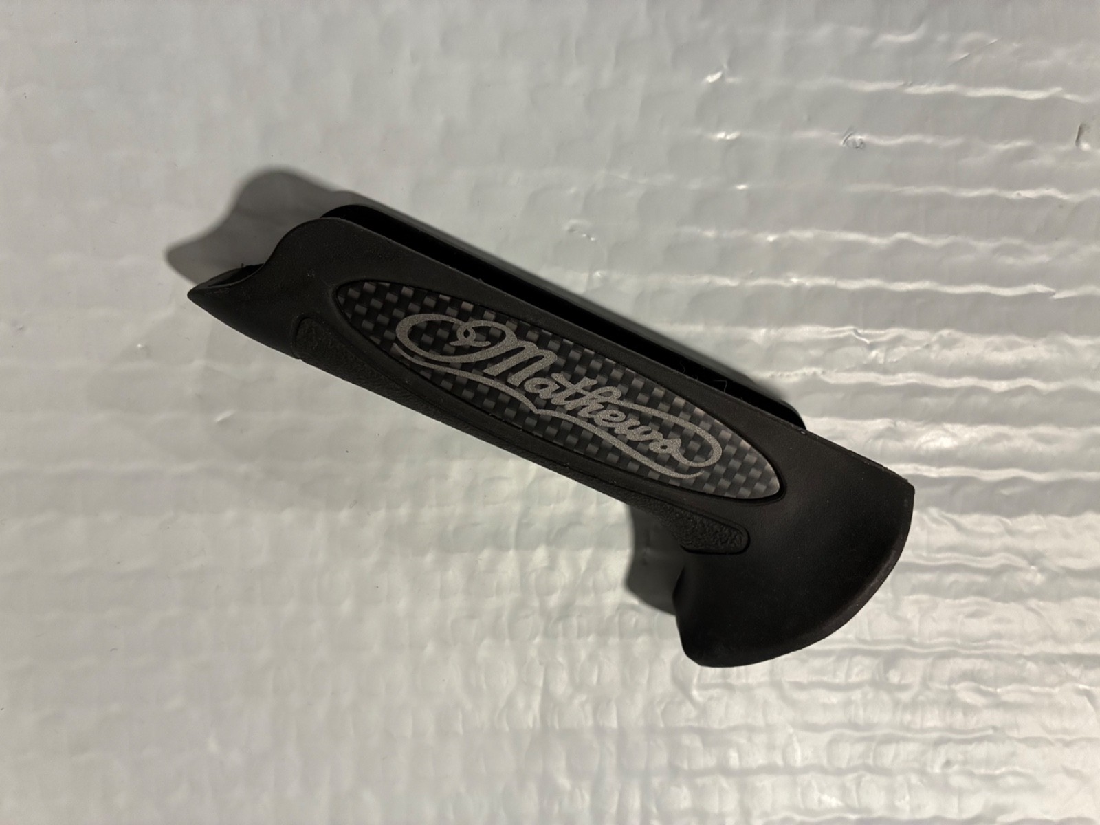 Mathews Archery - Engage Grip - Right hand