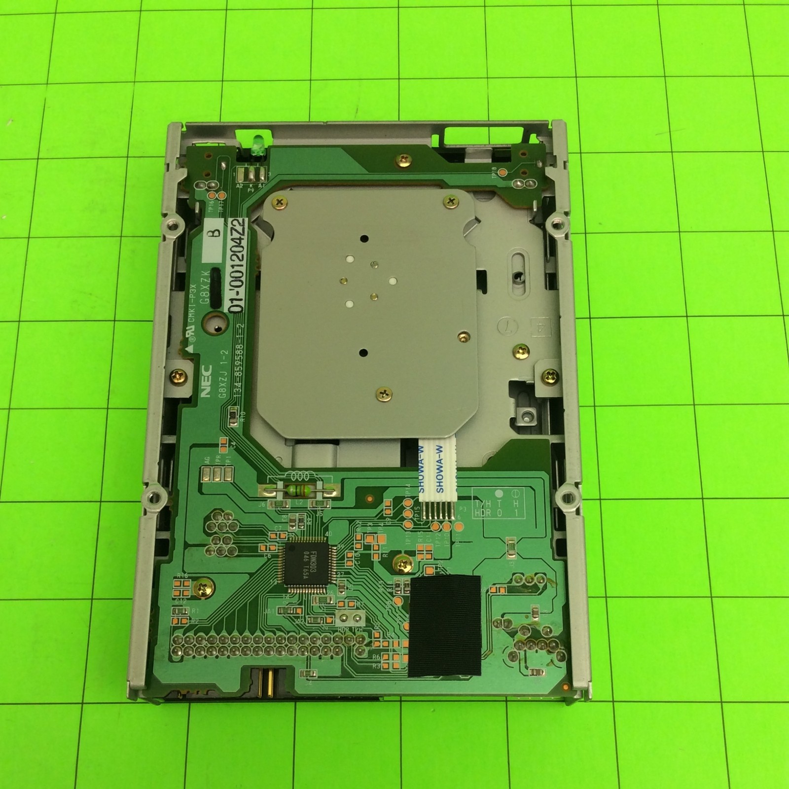 Desktop Computer 077YPN 134-506790-414-3 Floppy Disk Drive