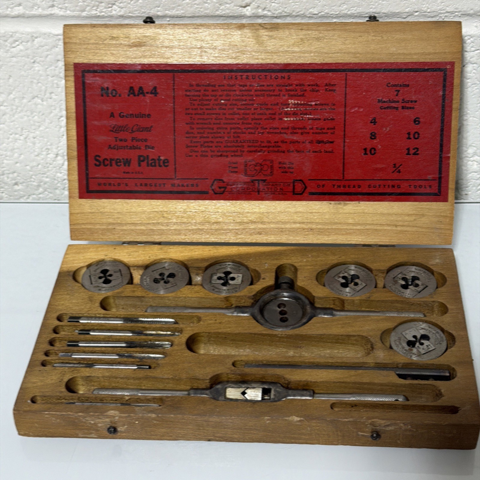 Vintage Little Giant Screw Plate No. AA-4 Tap & Die Set in Wooden Box