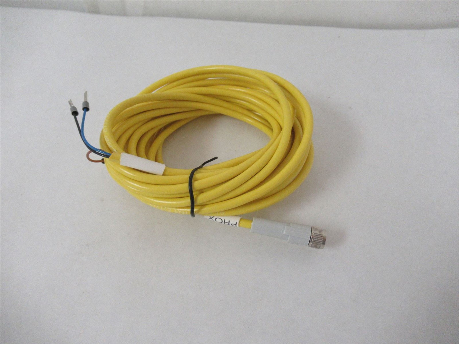 254110 New-No Box; Eaton unknown Cable 5M 3 Pin