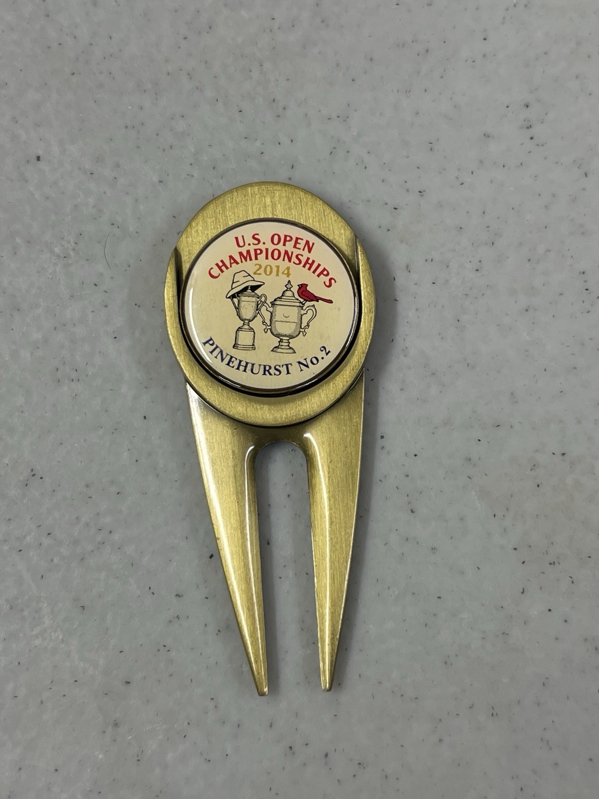 2014 US Open Championships Pinehurst No. 2 Divot Tool Ball Marker USGA Member