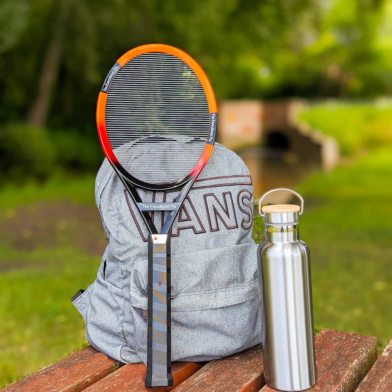 Lightweight Electric Fly Swatter & Zapper for Effective Outdoor Bug Control