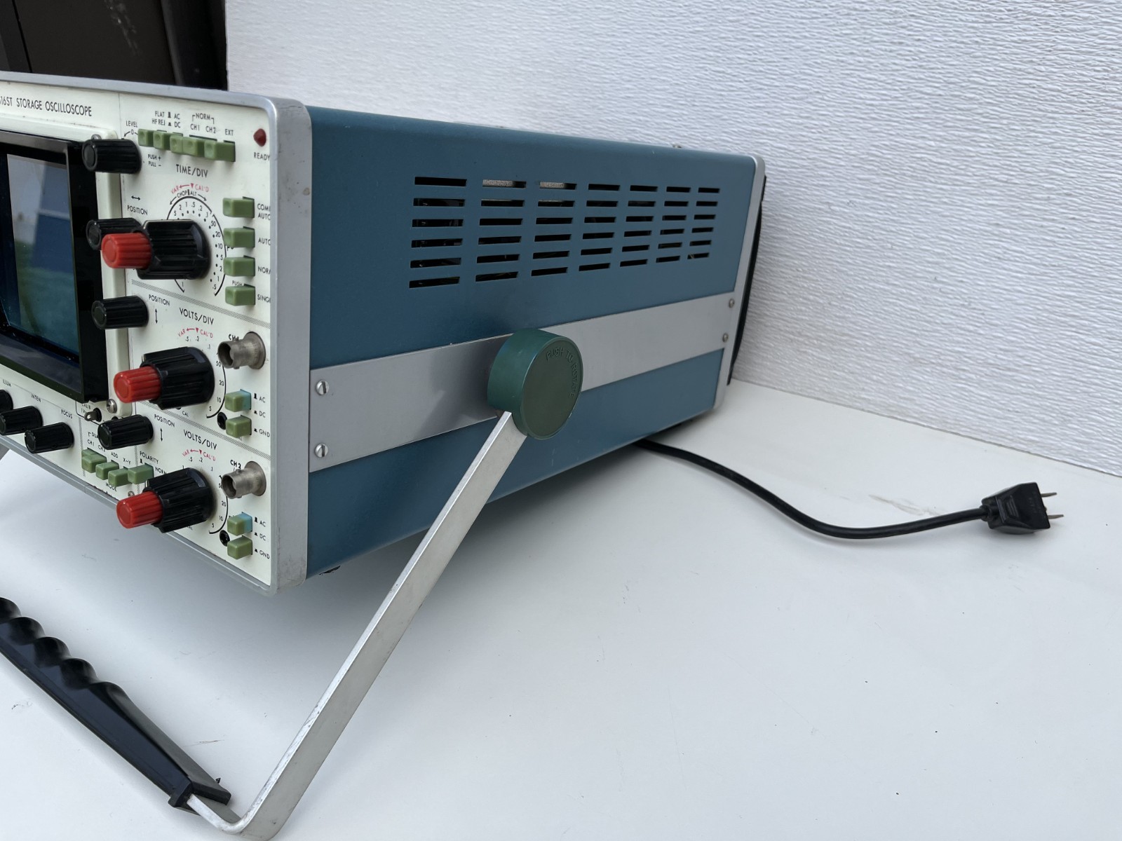 Kikusui Model 5516ST Storage Oscilloscope Kikusui Electronics Portable MiniScope