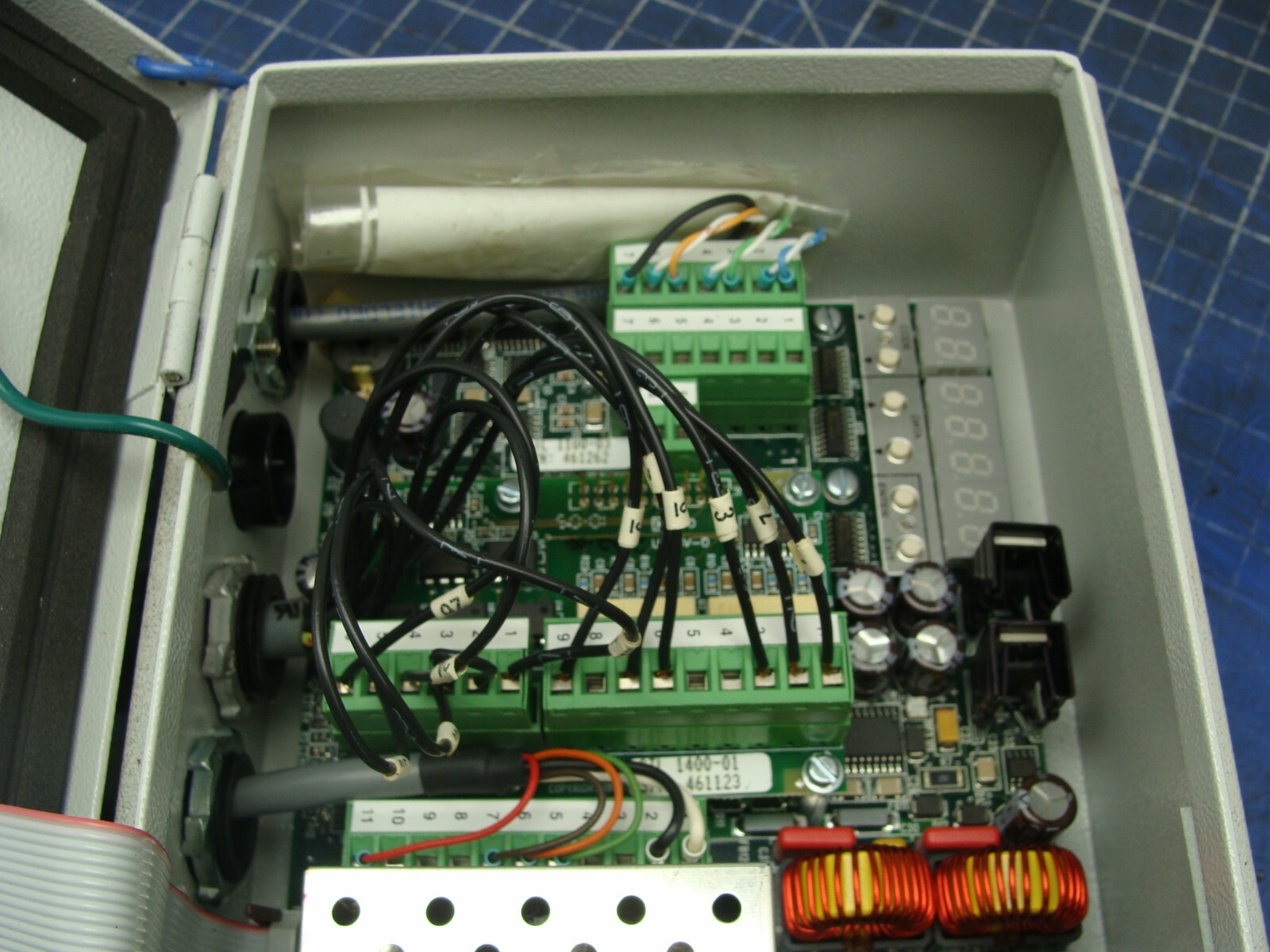 ACCUWEB MICRO1000 WEB GUIDE CONTROL CTL 1000-02 INPUT: 115VAC OUTPUT: 30VDC 4A