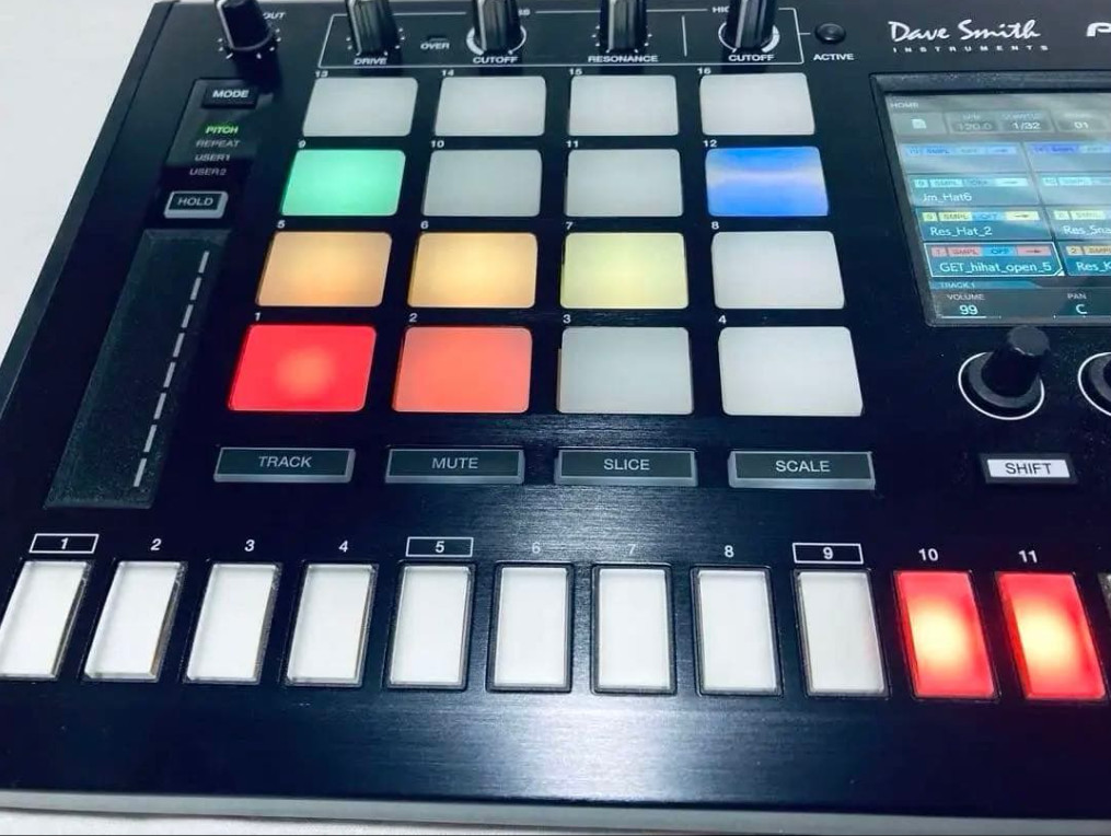 Pioneer TORAIZ SP-16 Pro DJ Sampler MIDI Sequencer Drum Machine SP16 Tested