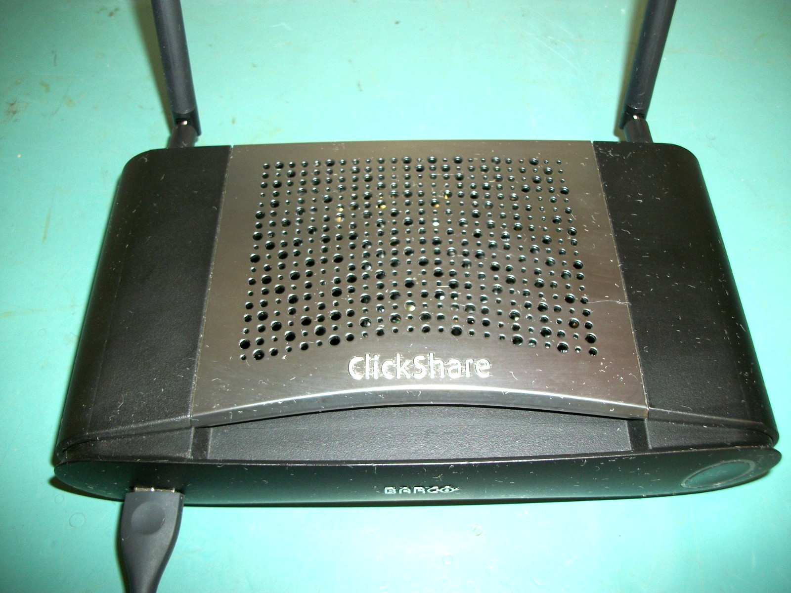 BARCO ClickShare CSE-200 Presentation System Model# R9861520 w/Button
