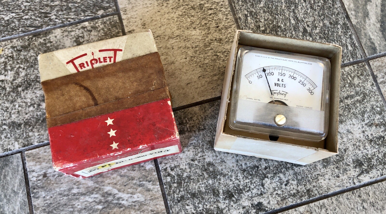 Triplett D.C. Volts Model 227-PL Panel Mount Meter w/ Box