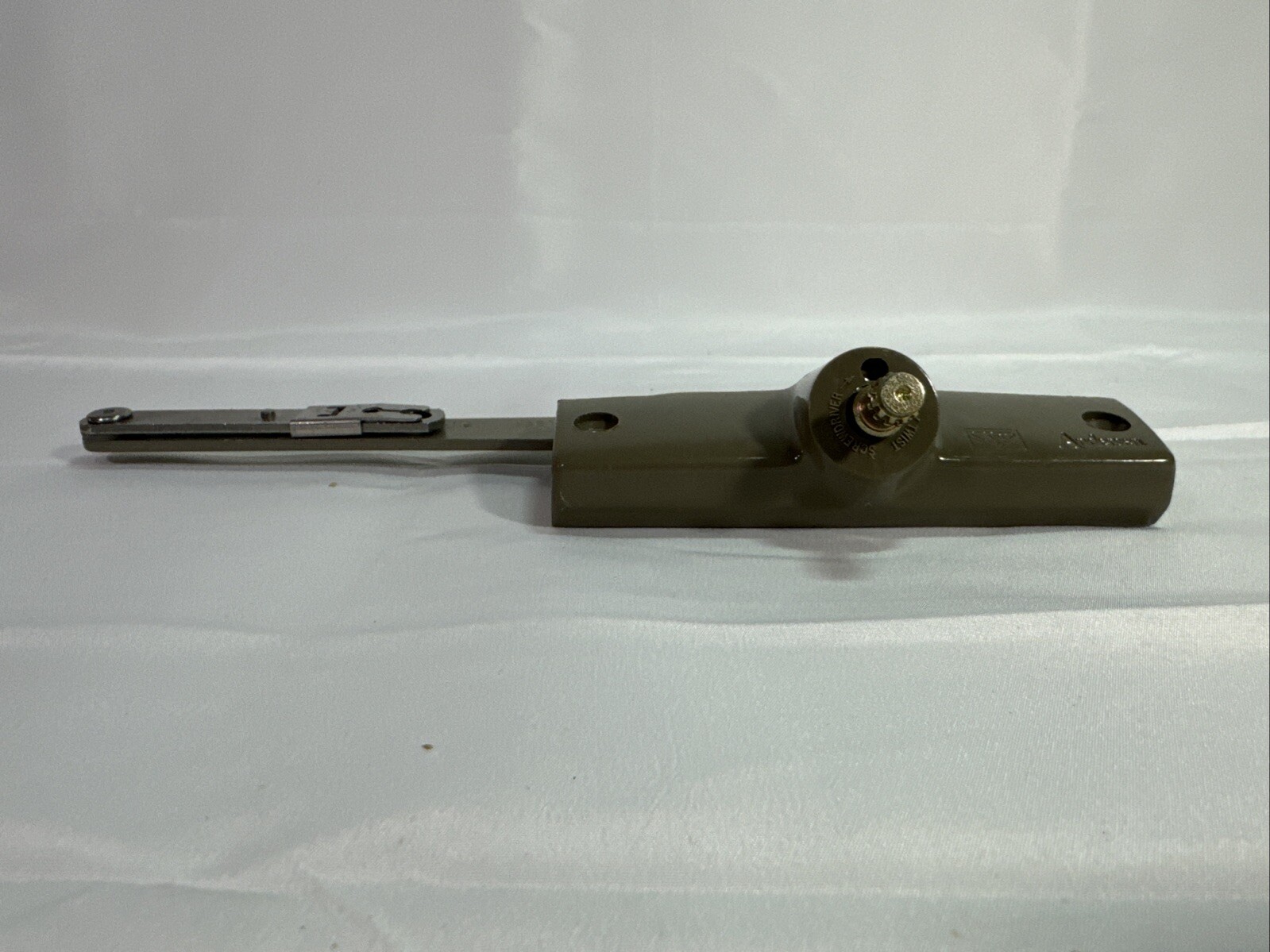 Andersen Split Arm Operator in Stone Color (1982-1995)