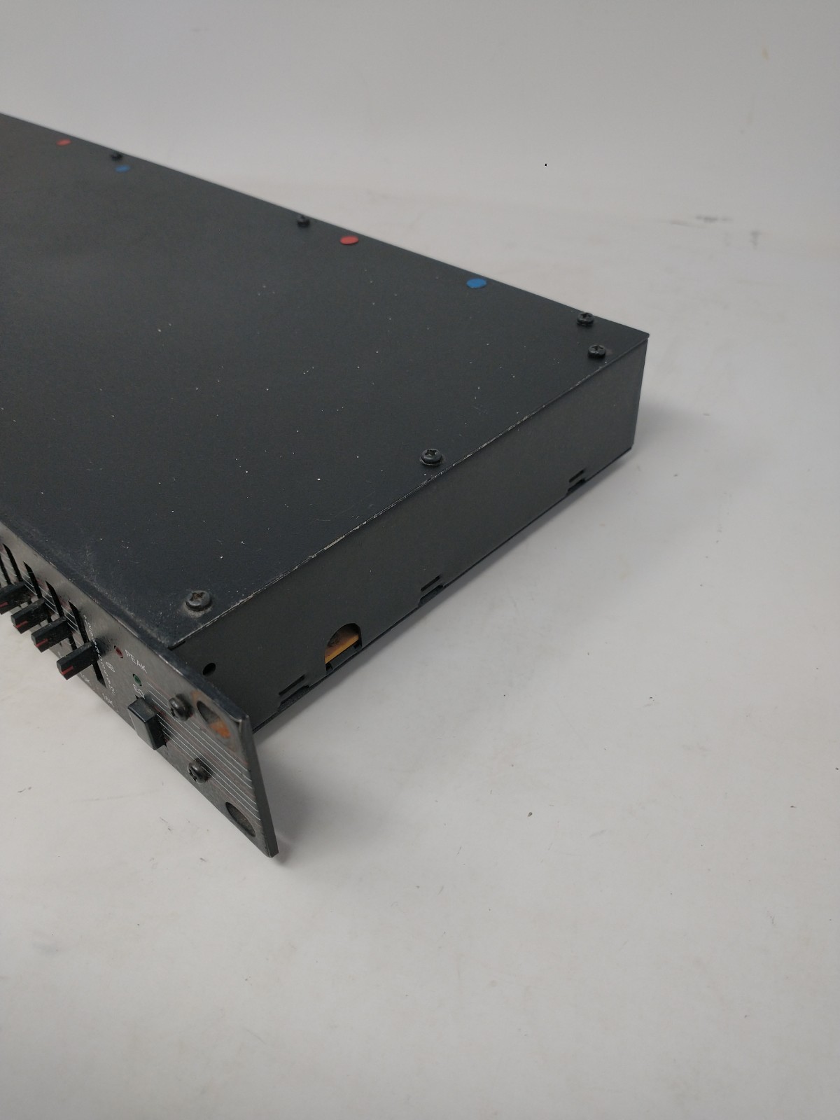SoundTech Q150 Single Space 15 Band Stereo EQ Equalizer Rack Mountable Vintage