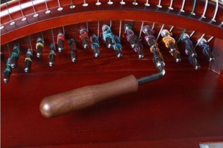 Tuning Tool: L-Shape Piano Spanner for Perfect Instrument Harmony