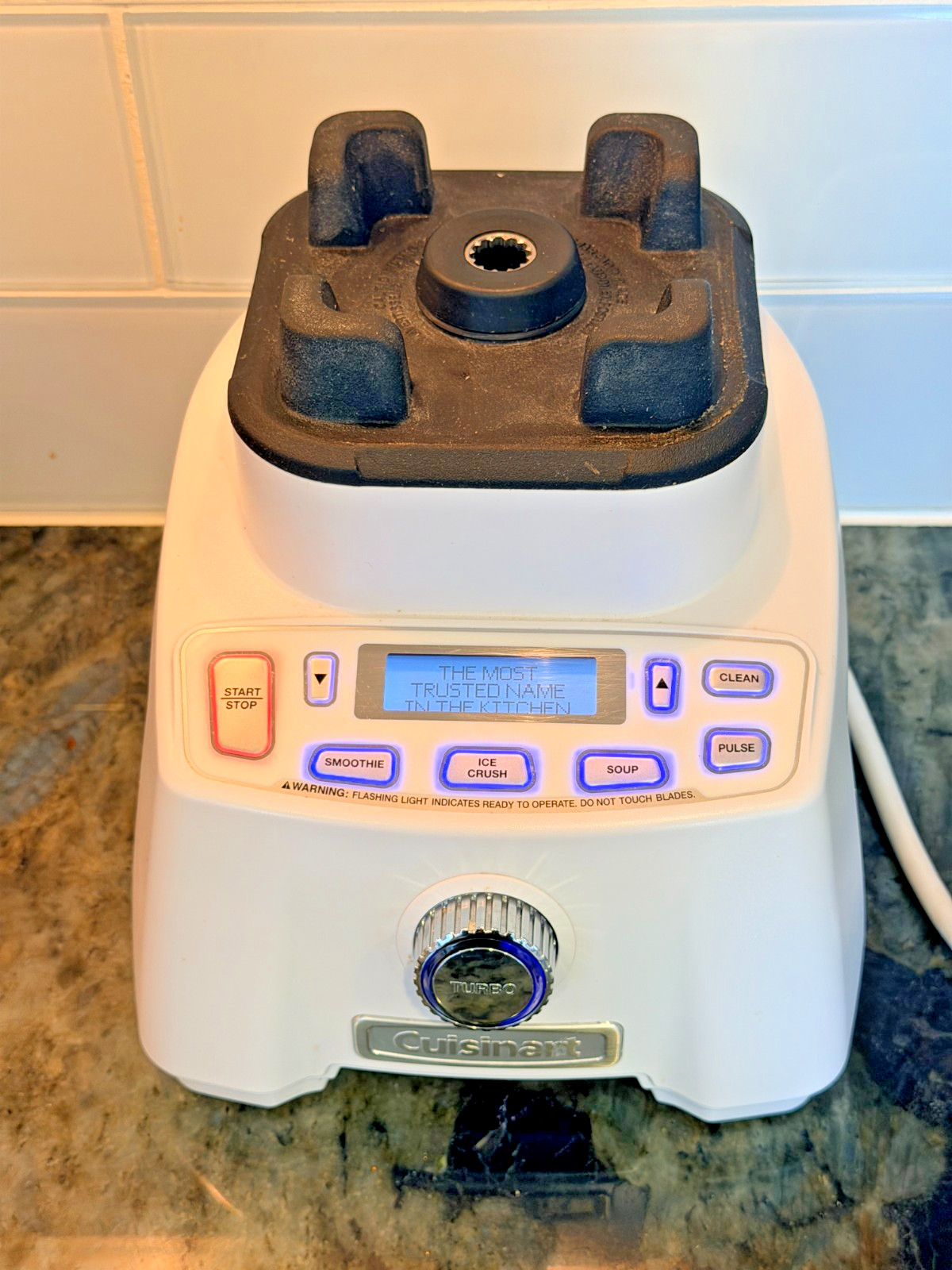 MOTOR ONLY Cuisinart CBT-2000 Hurricane Pro 3.5 Peak HP 64 Oz. Blender Base