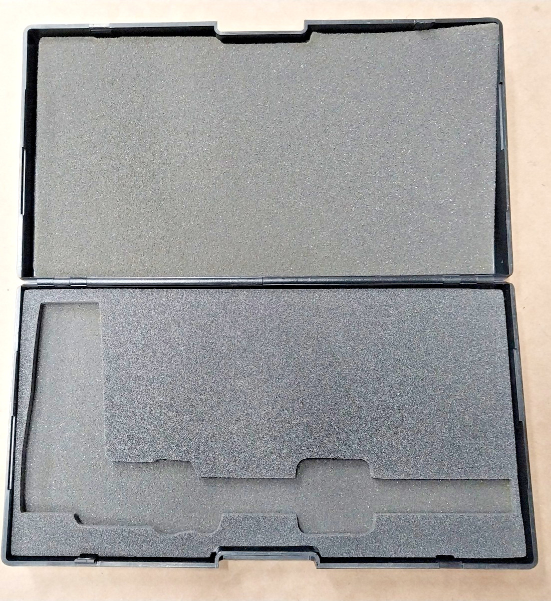 Used Case For Micrometer