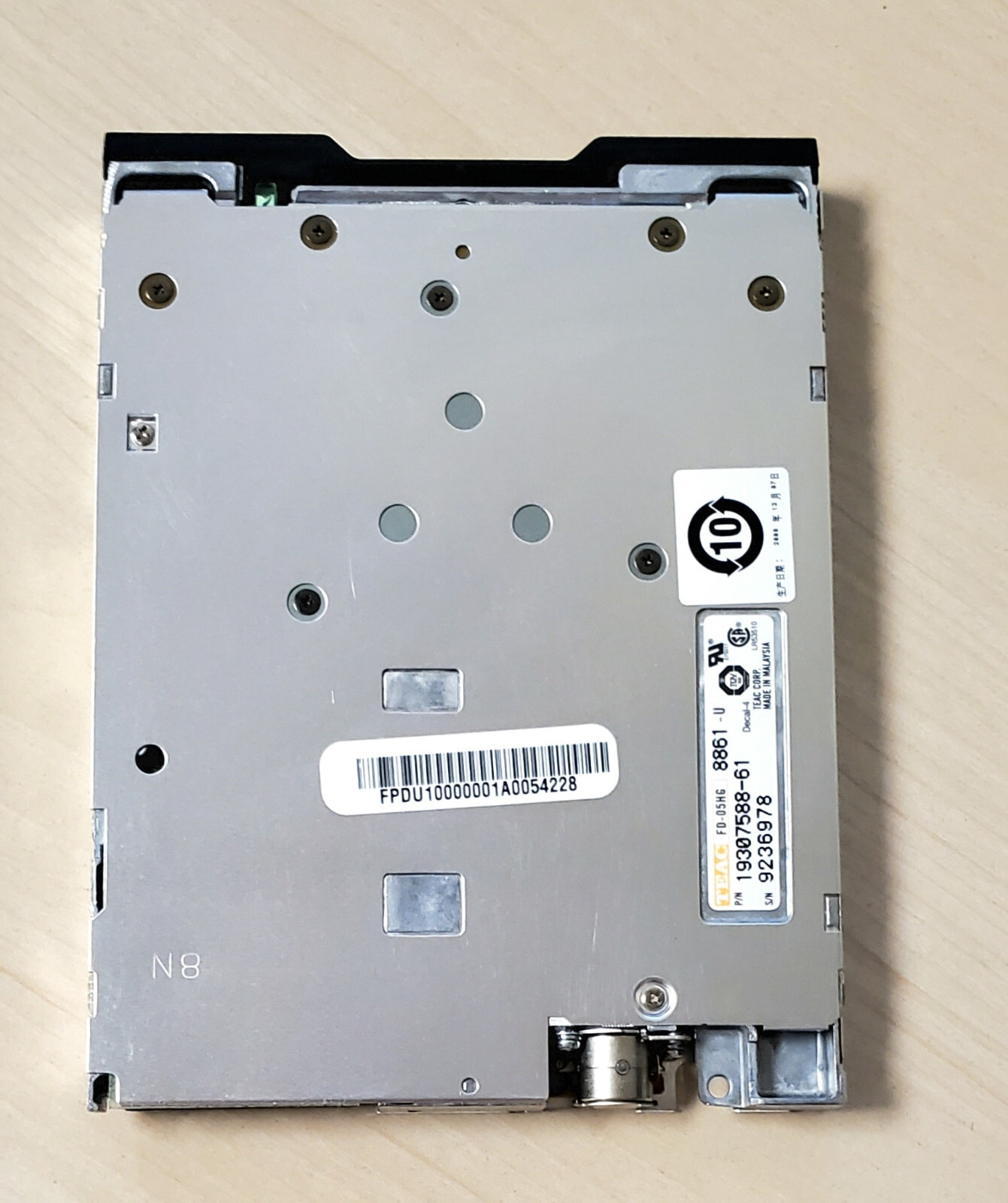 Floppy Drive TEAC Slim Black Front 1.44MB 3.5" Internal Floppy Drive 19307588-61