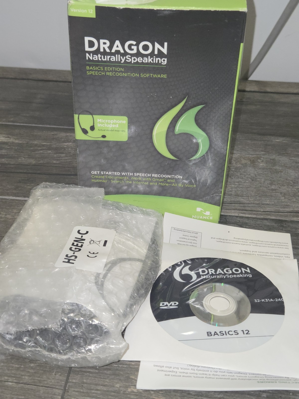 Nuance Dragon NaturallySpeaking 12 Basic Speech Recognition Software App Windows
