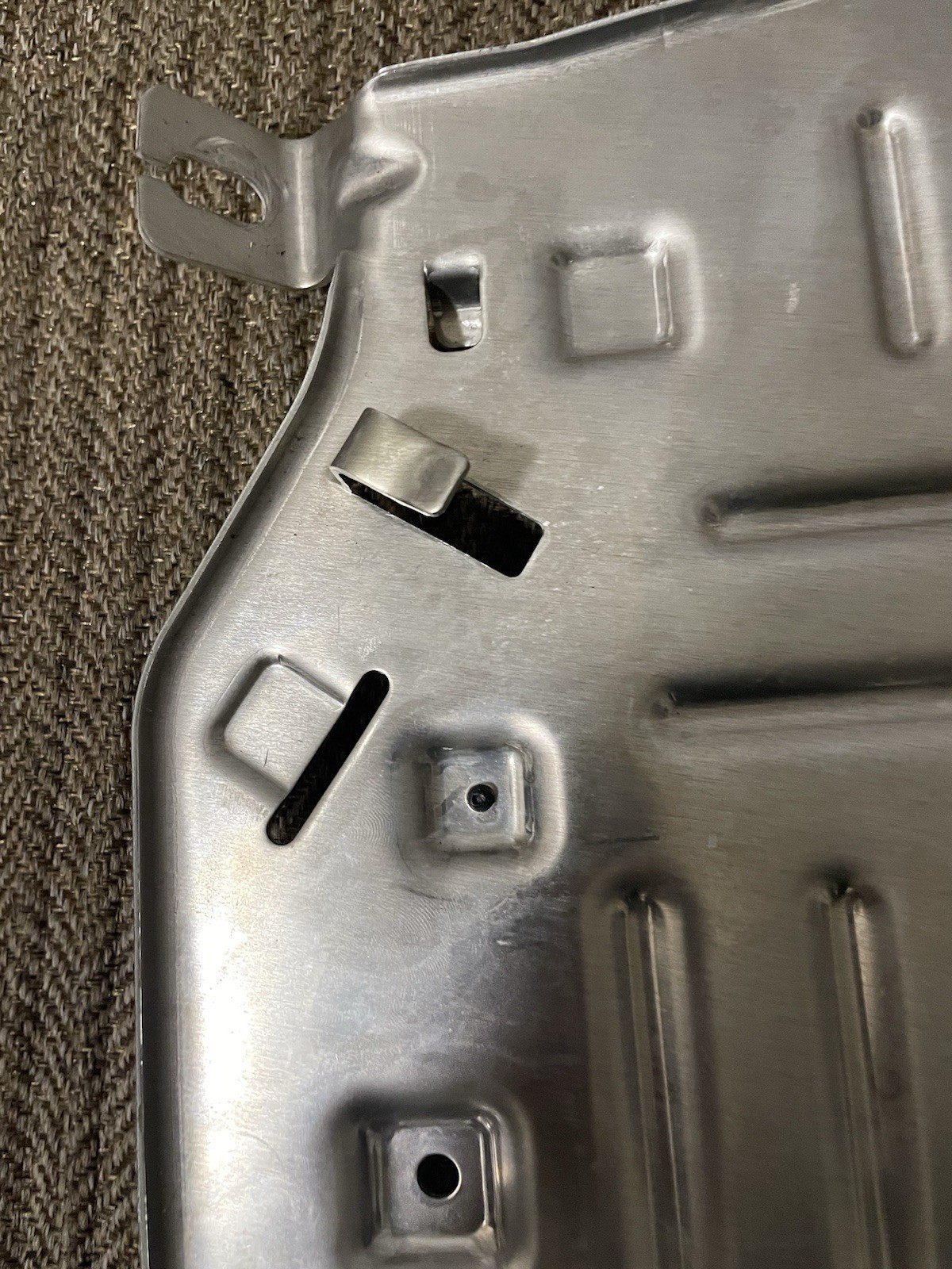 04 Mercedes E500 Front Right Passenger Computer Module