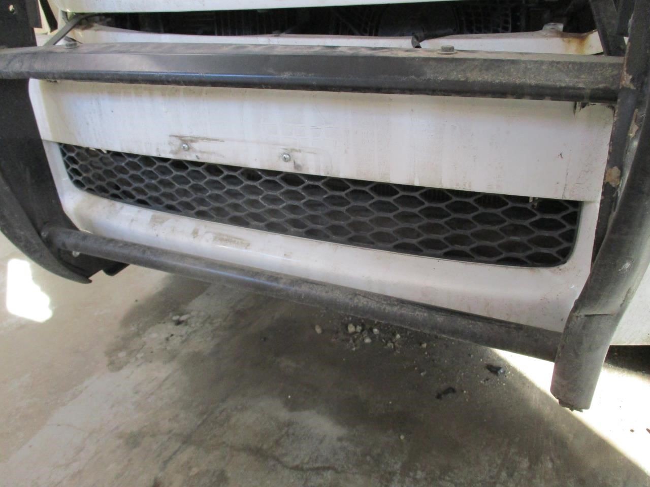 SEQUOIA 2004 Battery Tray 1743157