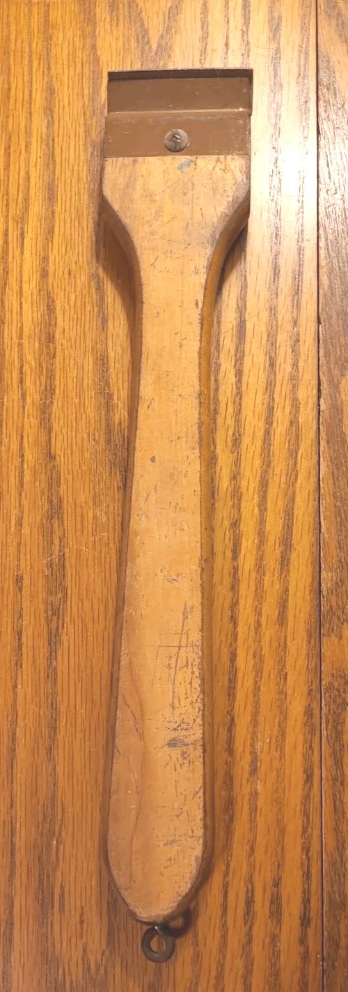 Vintage Hyde Speedster No. 81. Scraper. 14" long Wood Handle Tool.