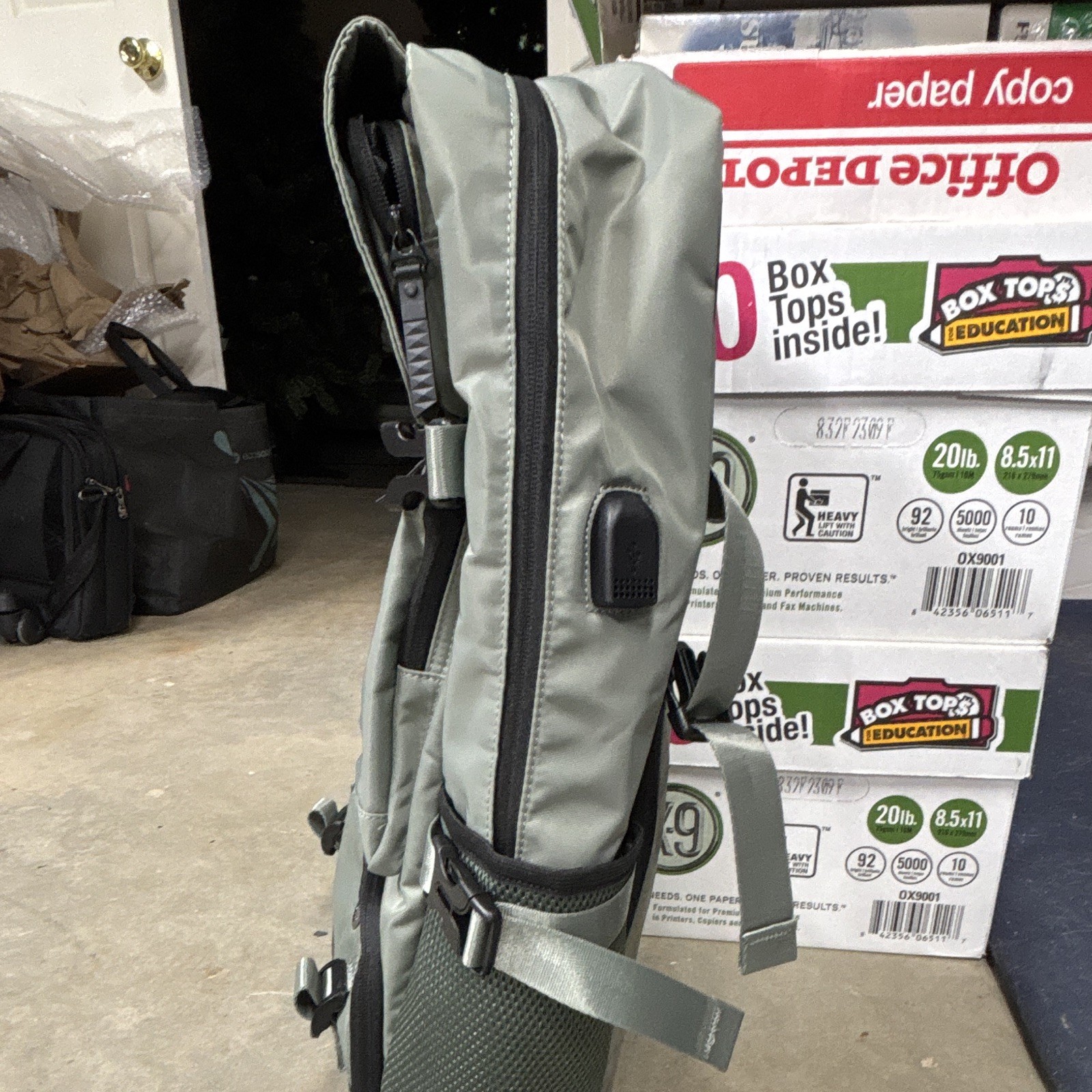 Gray Unisex Adult Backpack Multi-Compartment Zip Pockets, Padded Straps