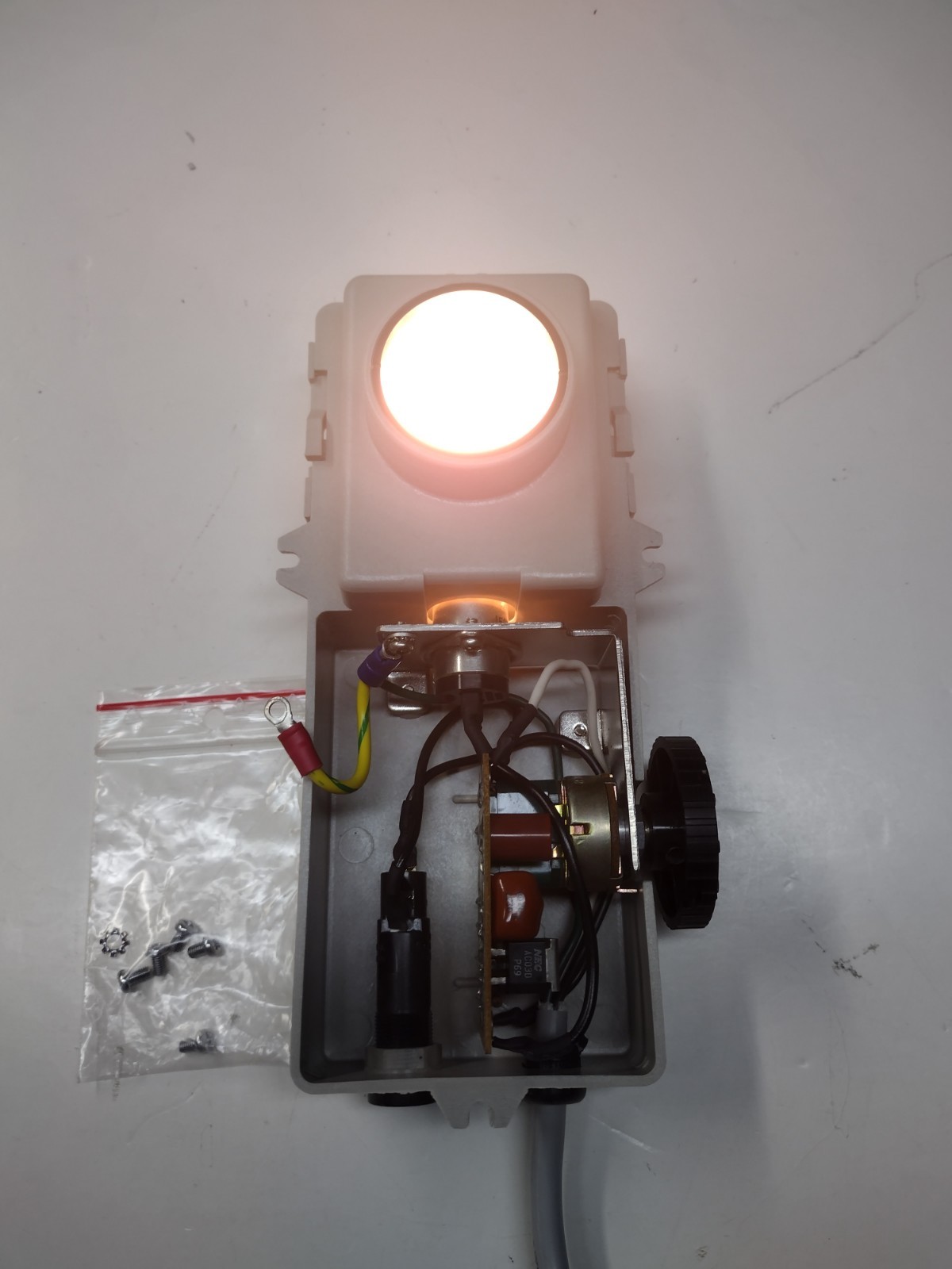Nikon Alphaphot Model YS-T Light Assembly