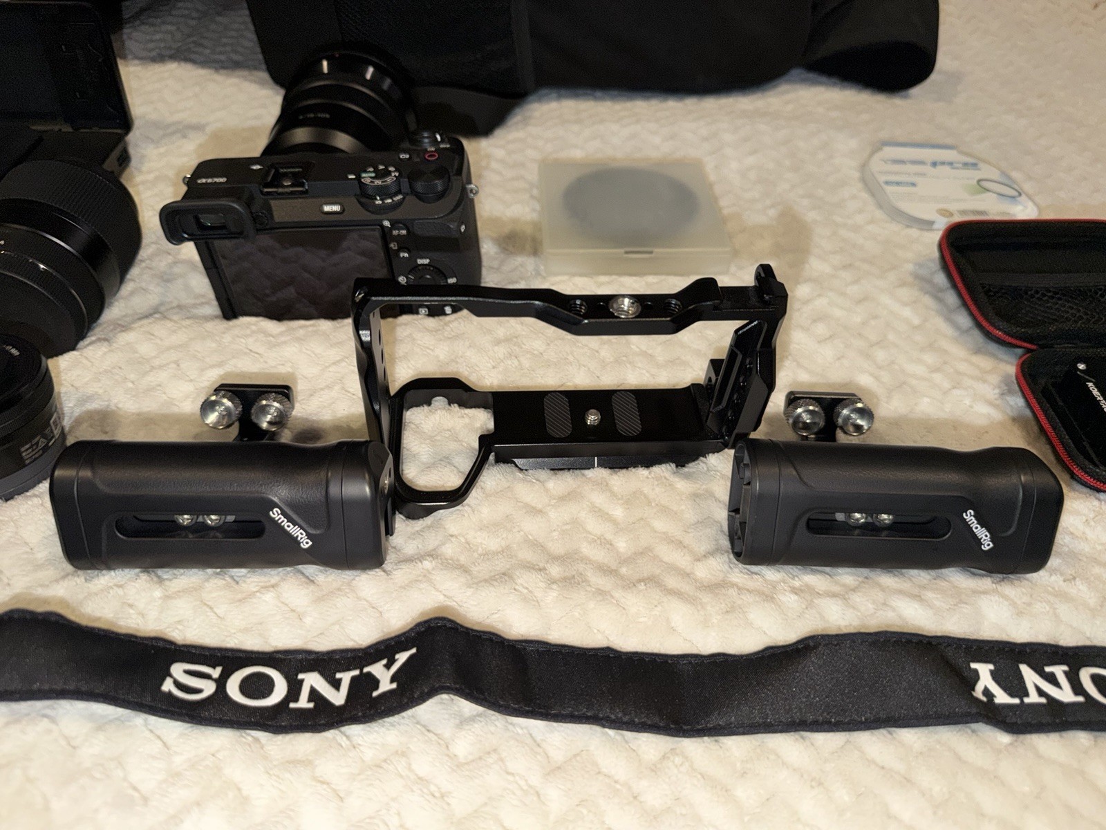 SmallRig Camera Cage Grip Bundle for Sony Alpha 6700 Black Aluminum