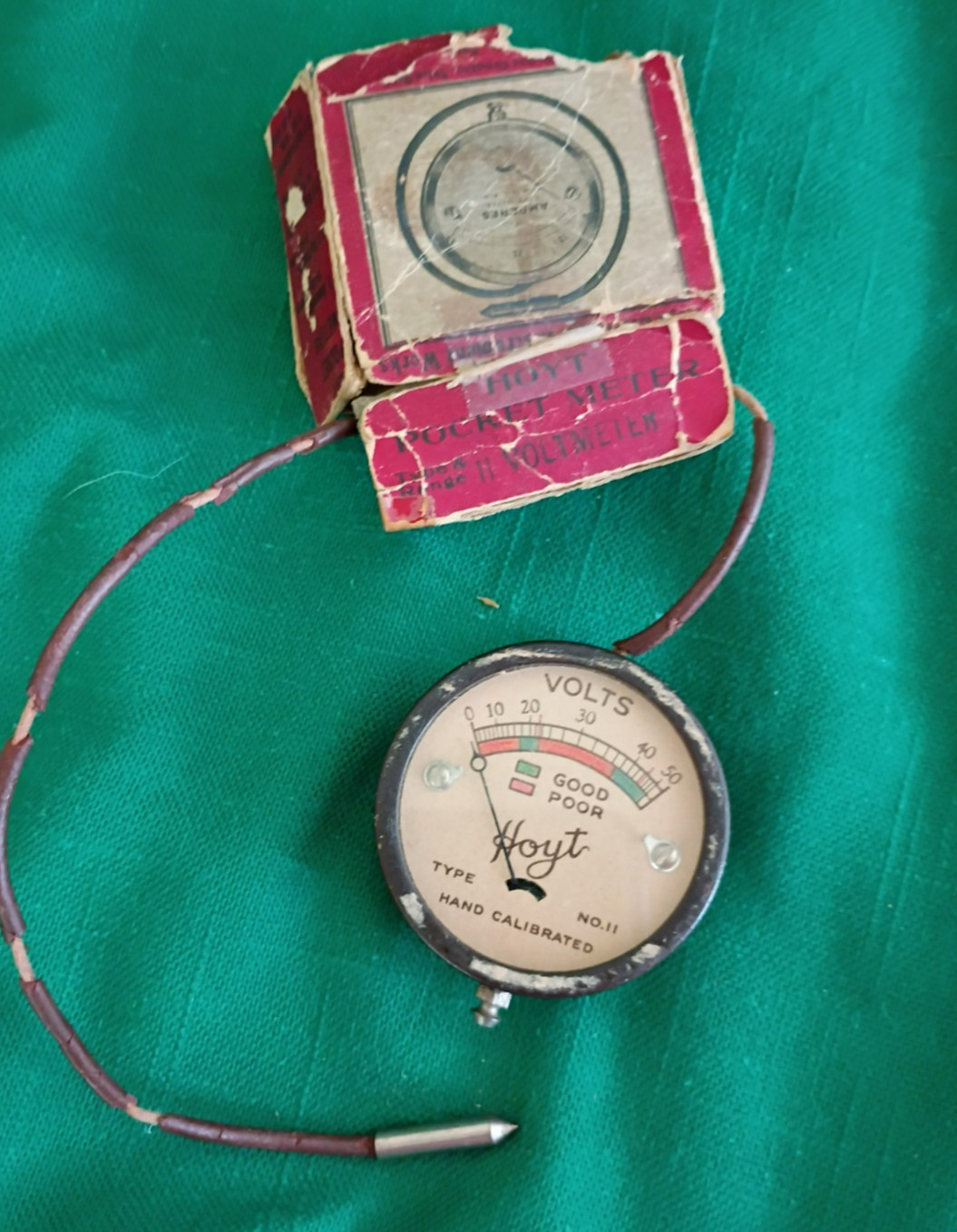 Vintage Hoyt Meter/Hand Calibrator
