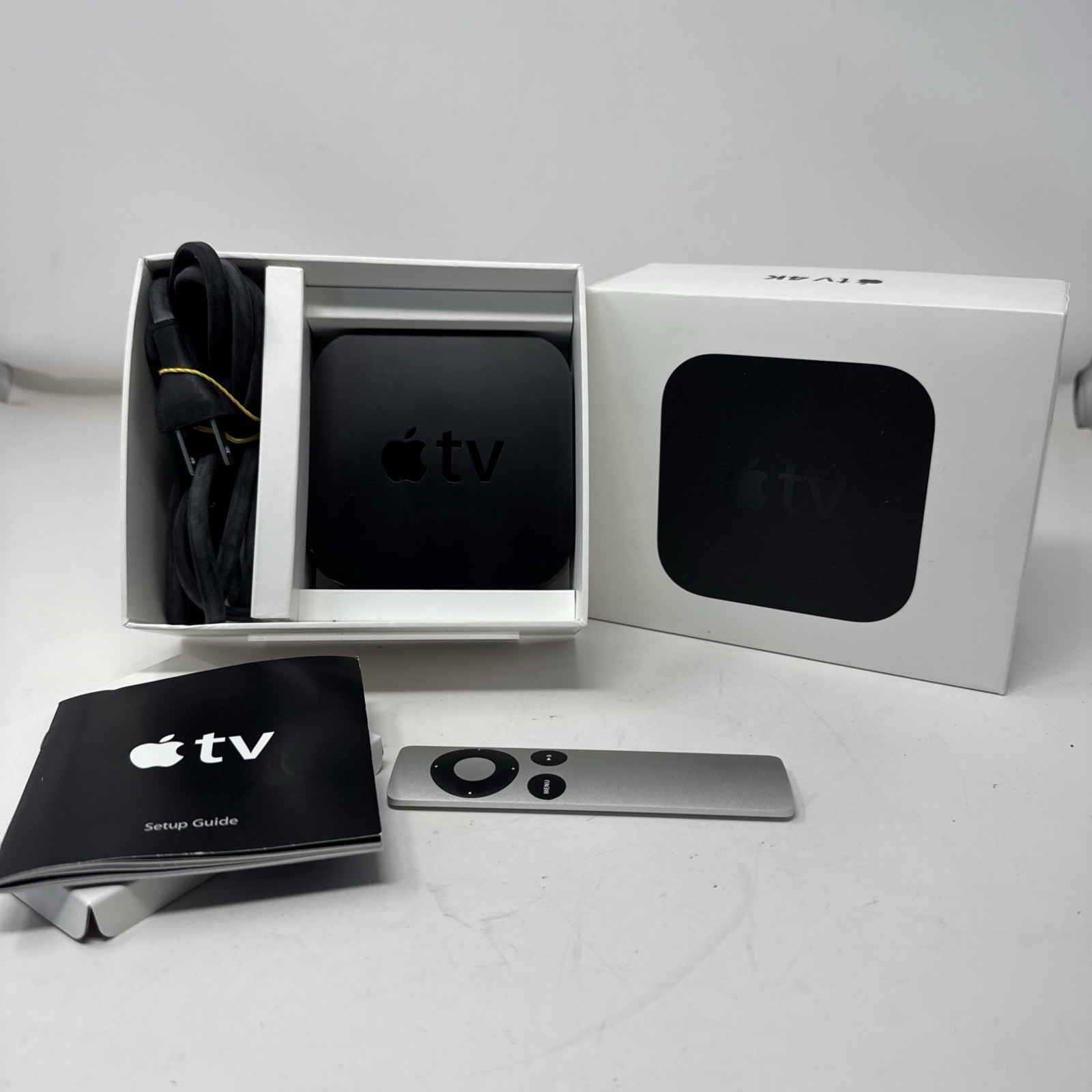 Apple TV Model A1469 Black & Remote In Box - TESTED